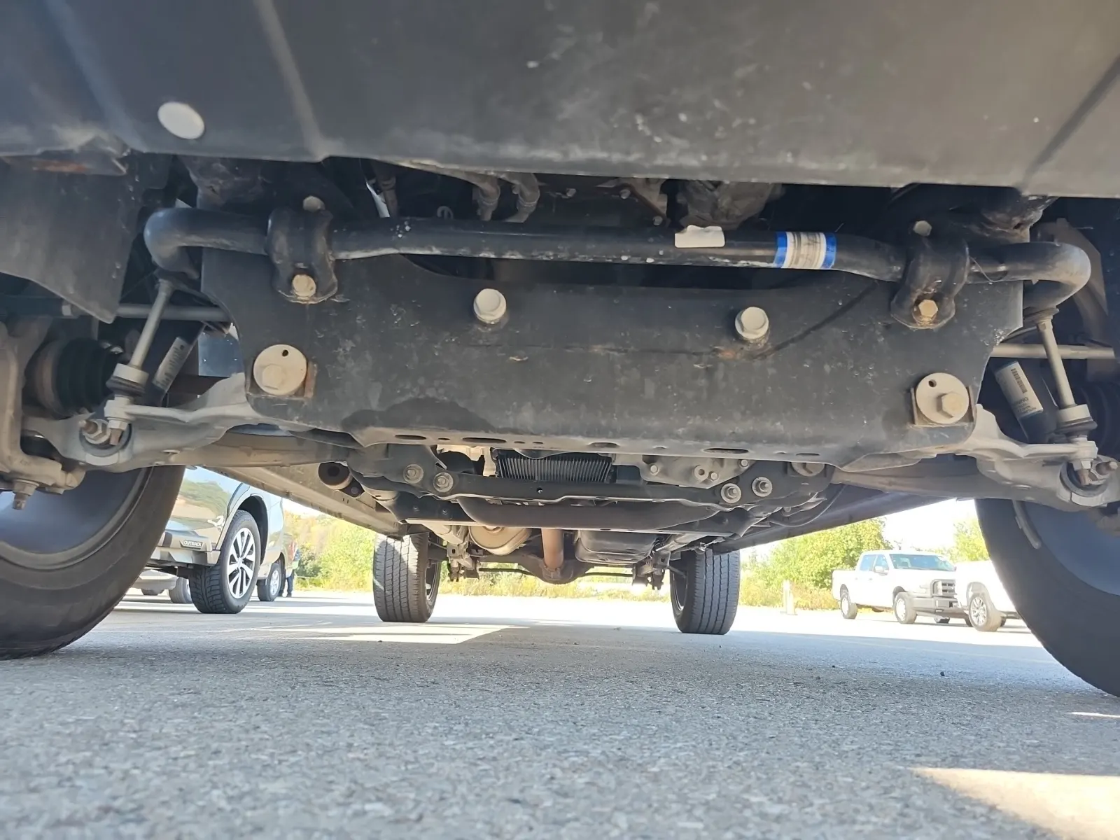 Undercarriage - Front Photo