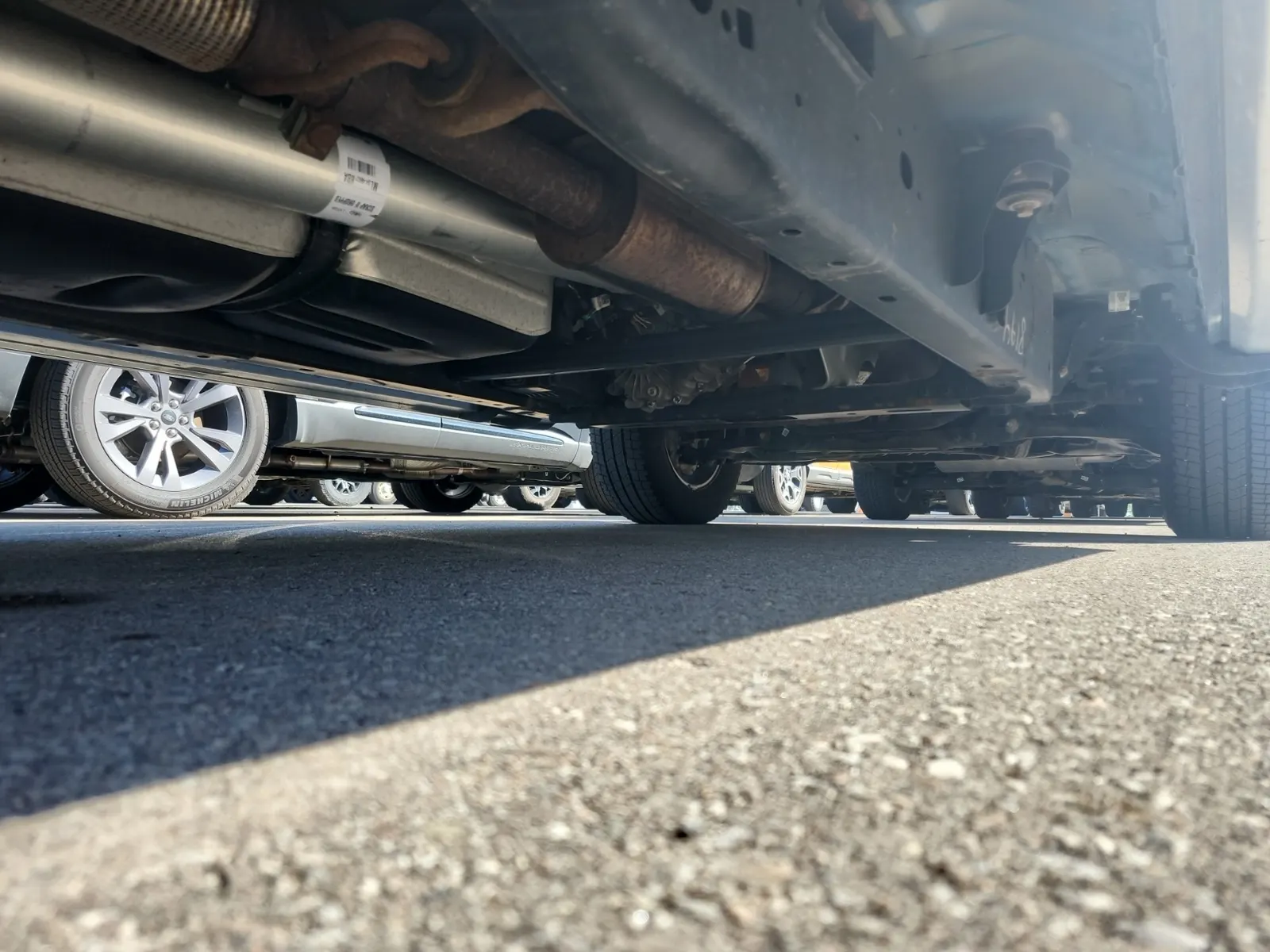 Undercarriage - Passenger Photo
