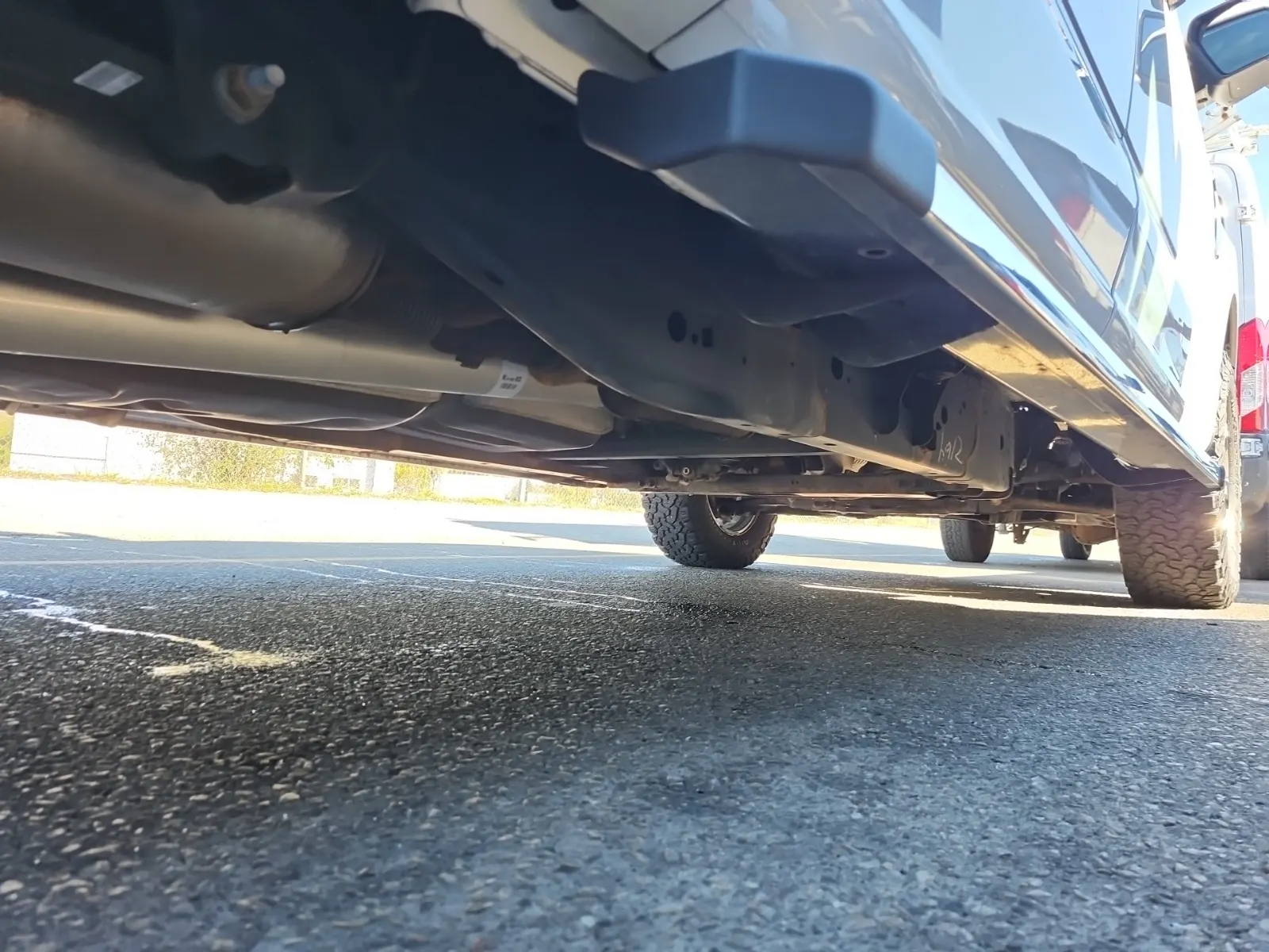 Undercarriage - Passenger Photo