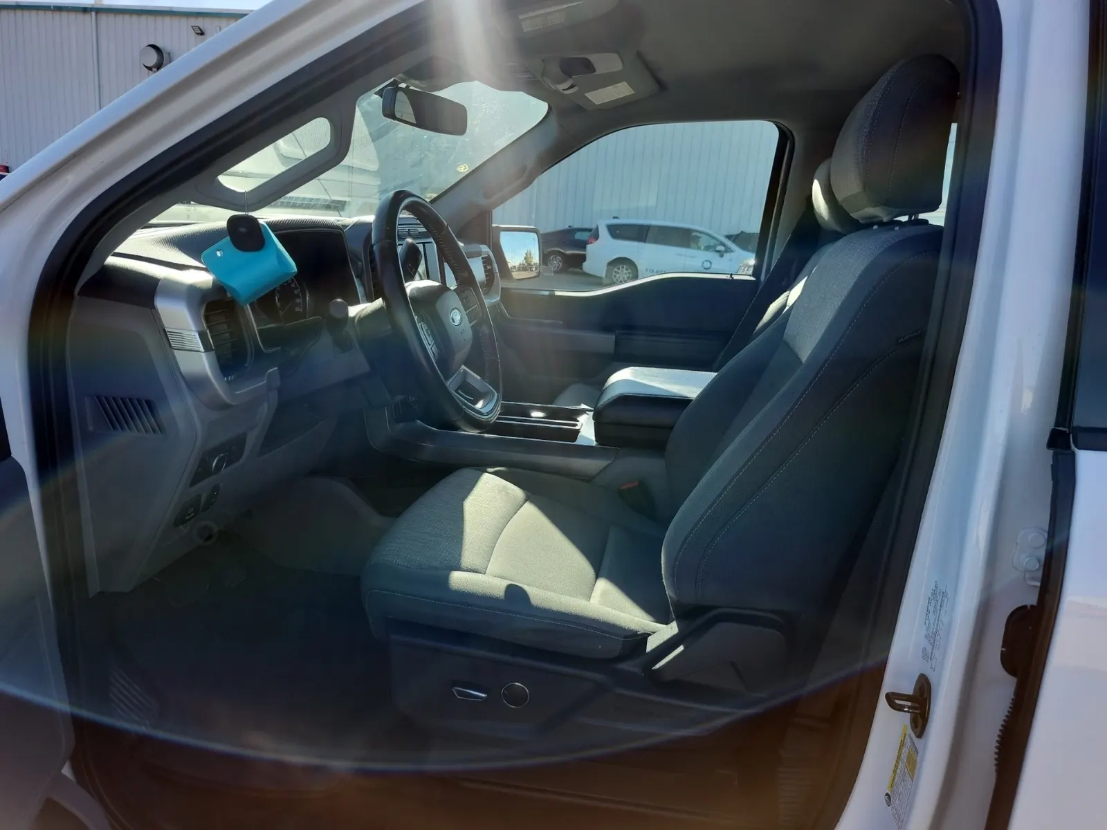 Front Interior Photo