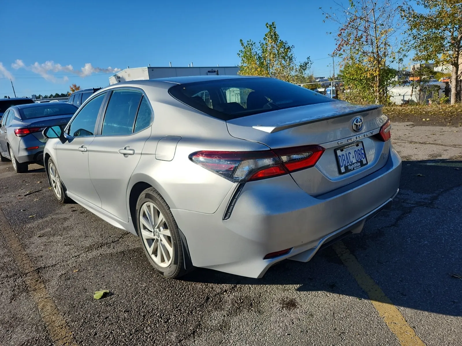 Driver Rear 3/4 Photo