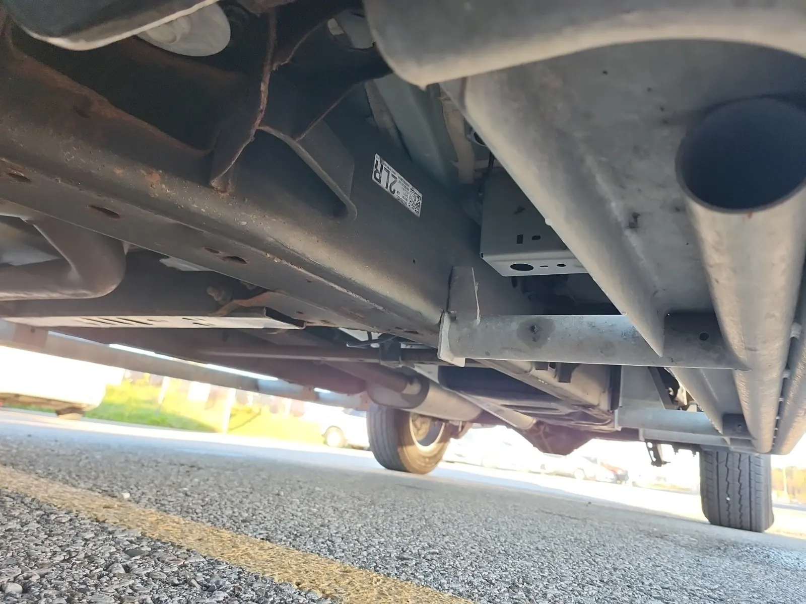Undercarriage - Driver Photo