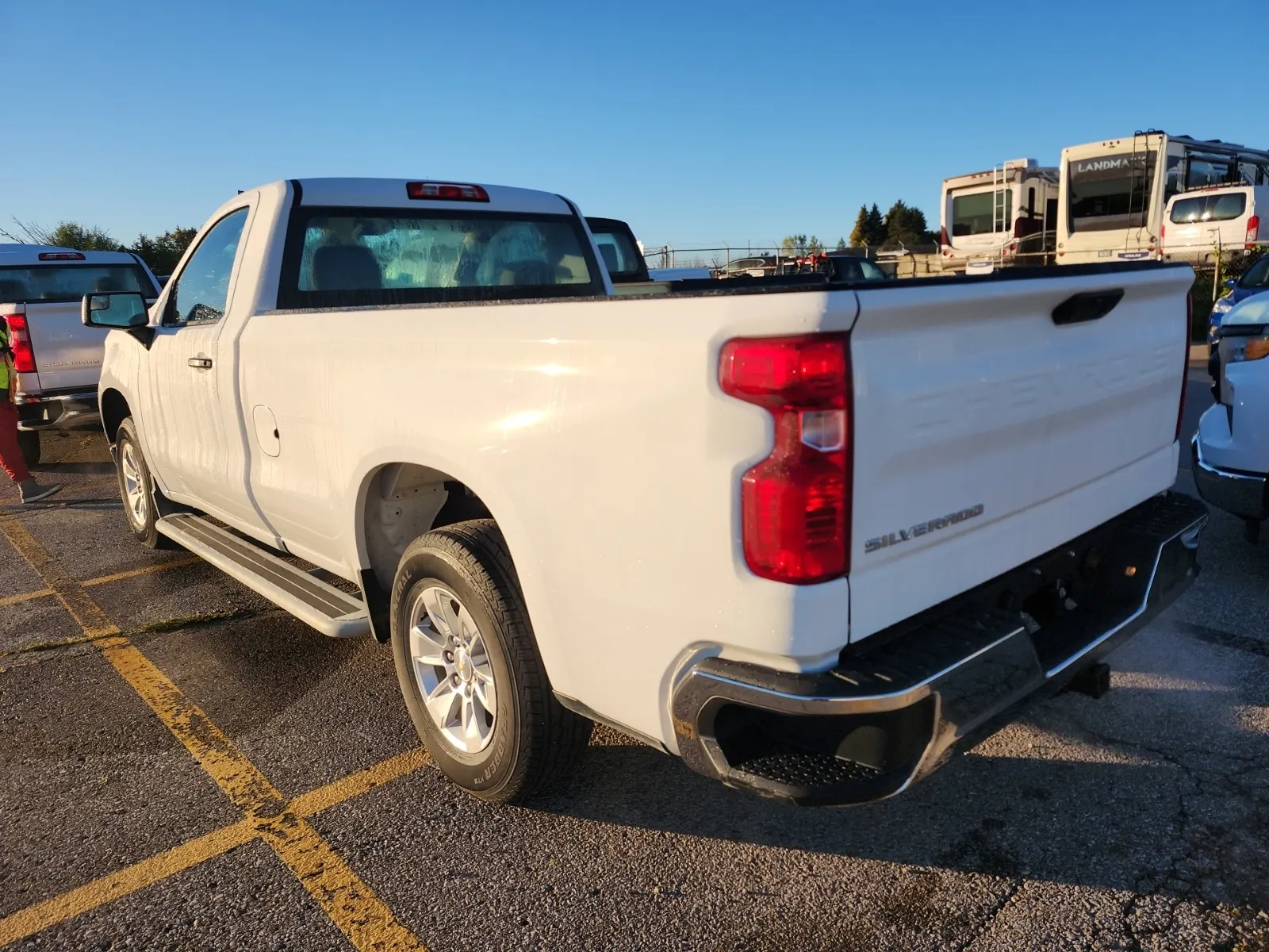 Driver Rear 3/4 Photo