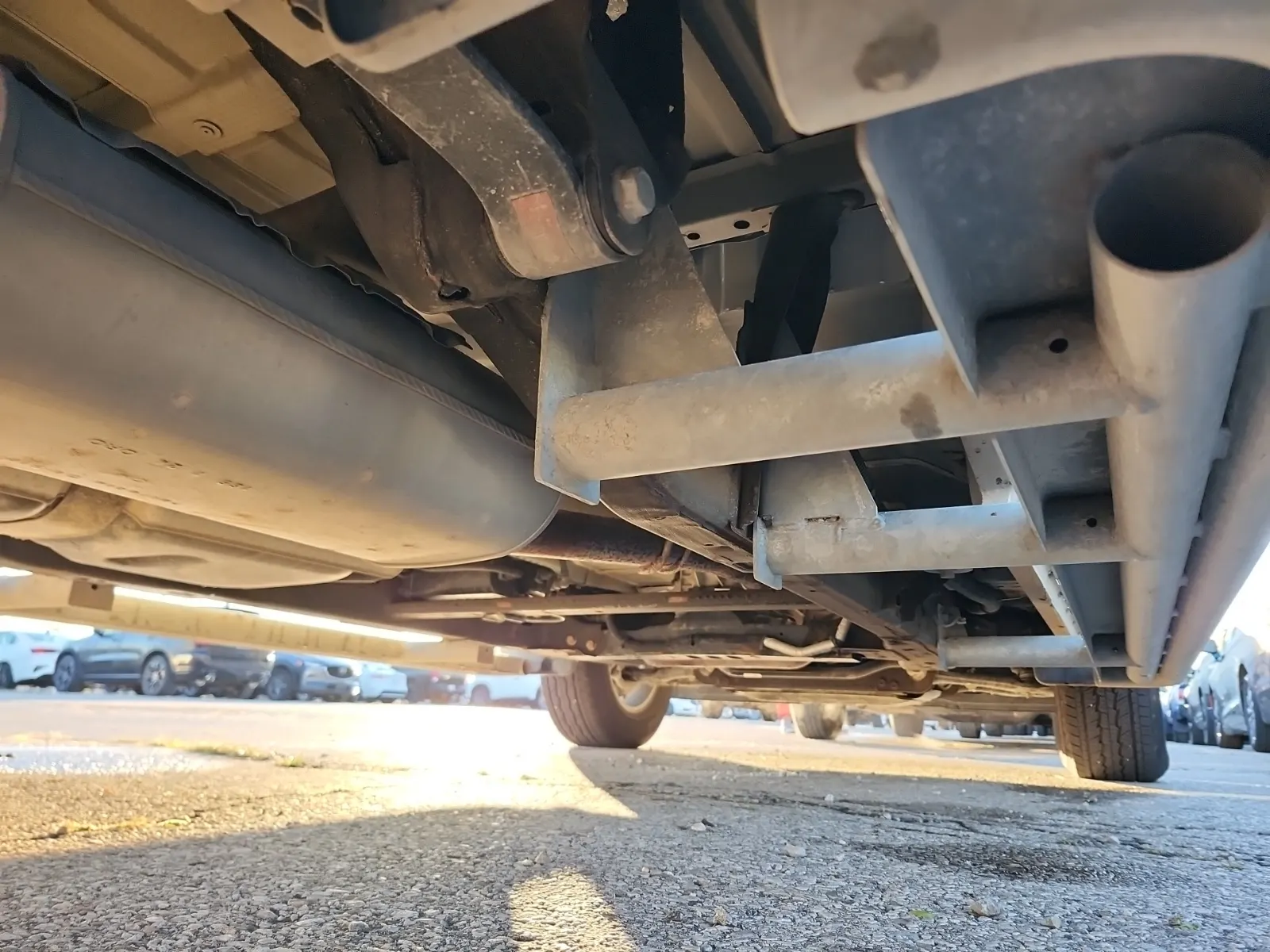Undercarriage - Passenger Photo
