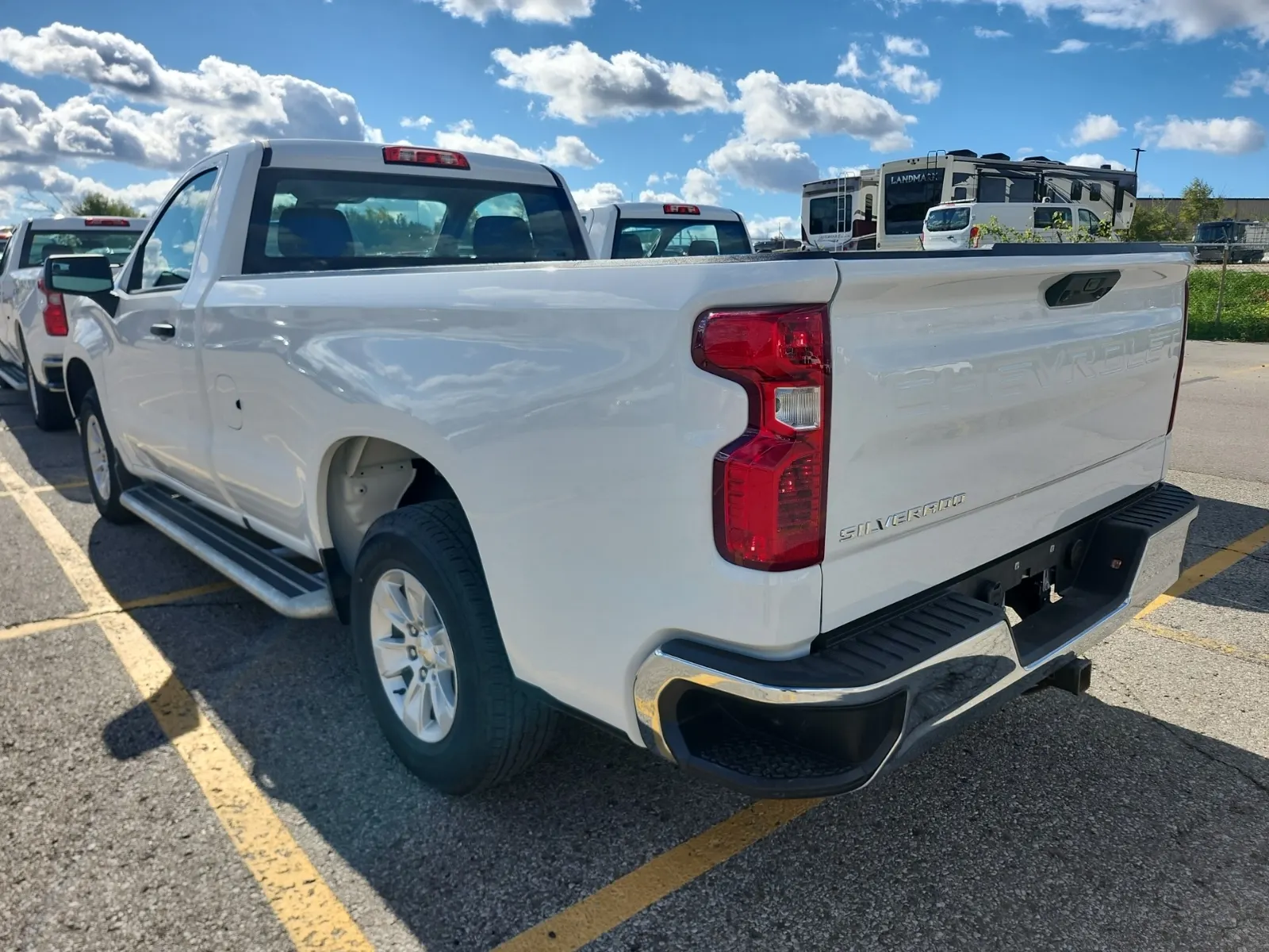 Driver Rear 3/4 Photo