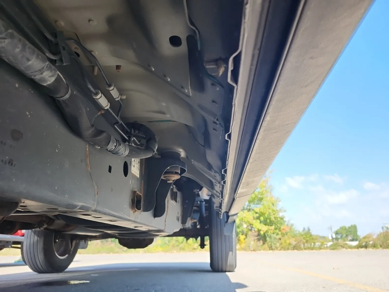 Undercarriage - Driver Photo