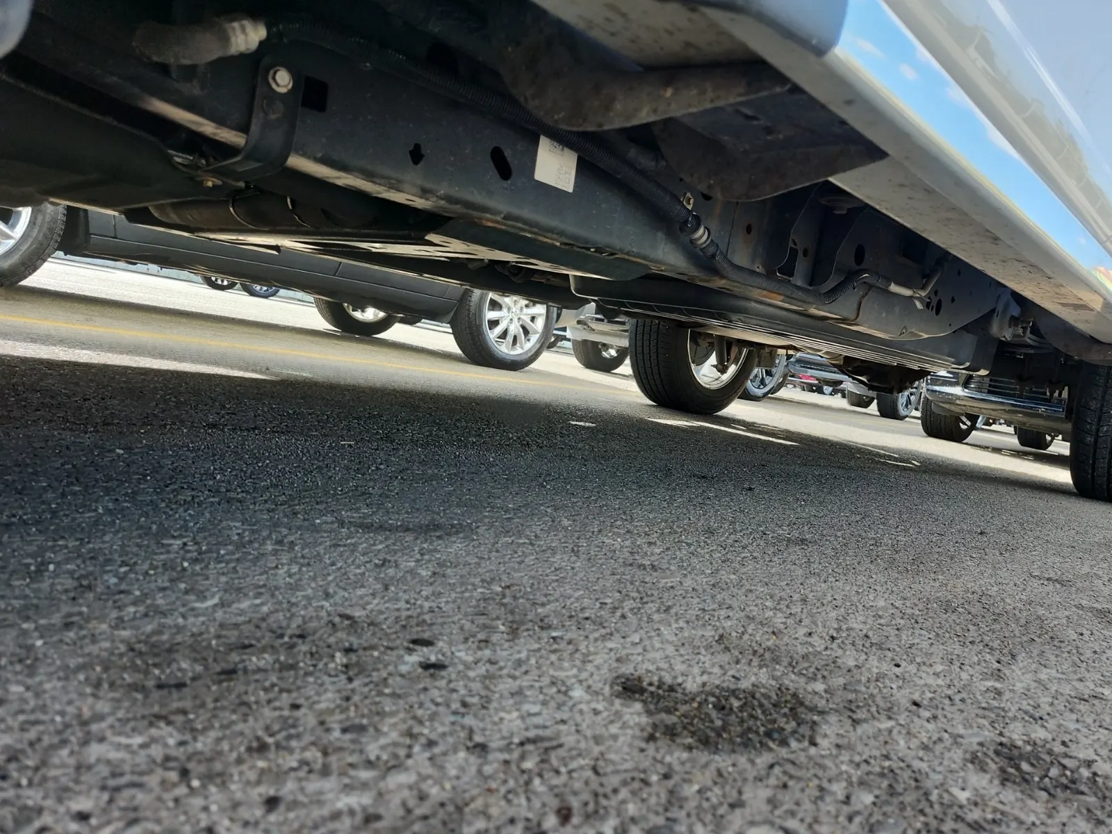 Undercarriage - Driver Photo