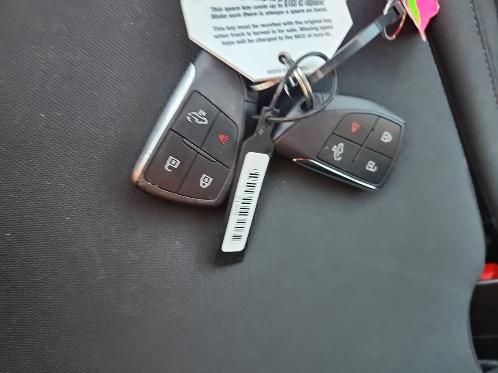 Keys/Fobs/Manual Photo