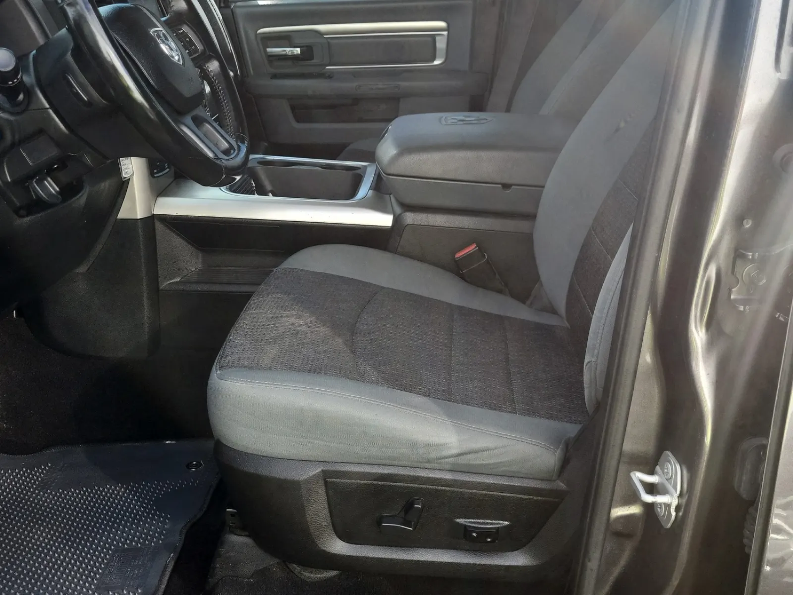 Front Interior Photo