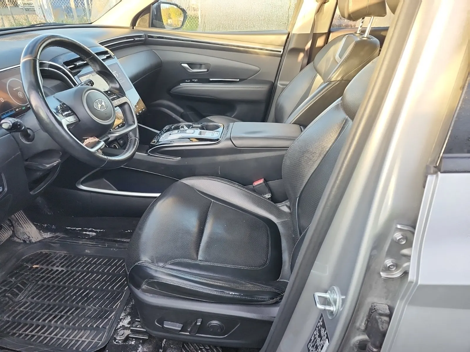 Front Interior Photo