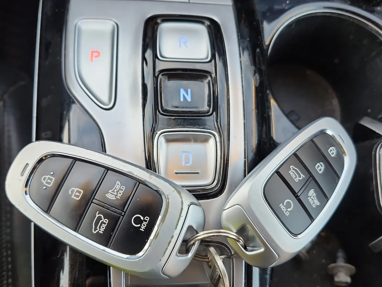Keys/Fobs/Manual Photo