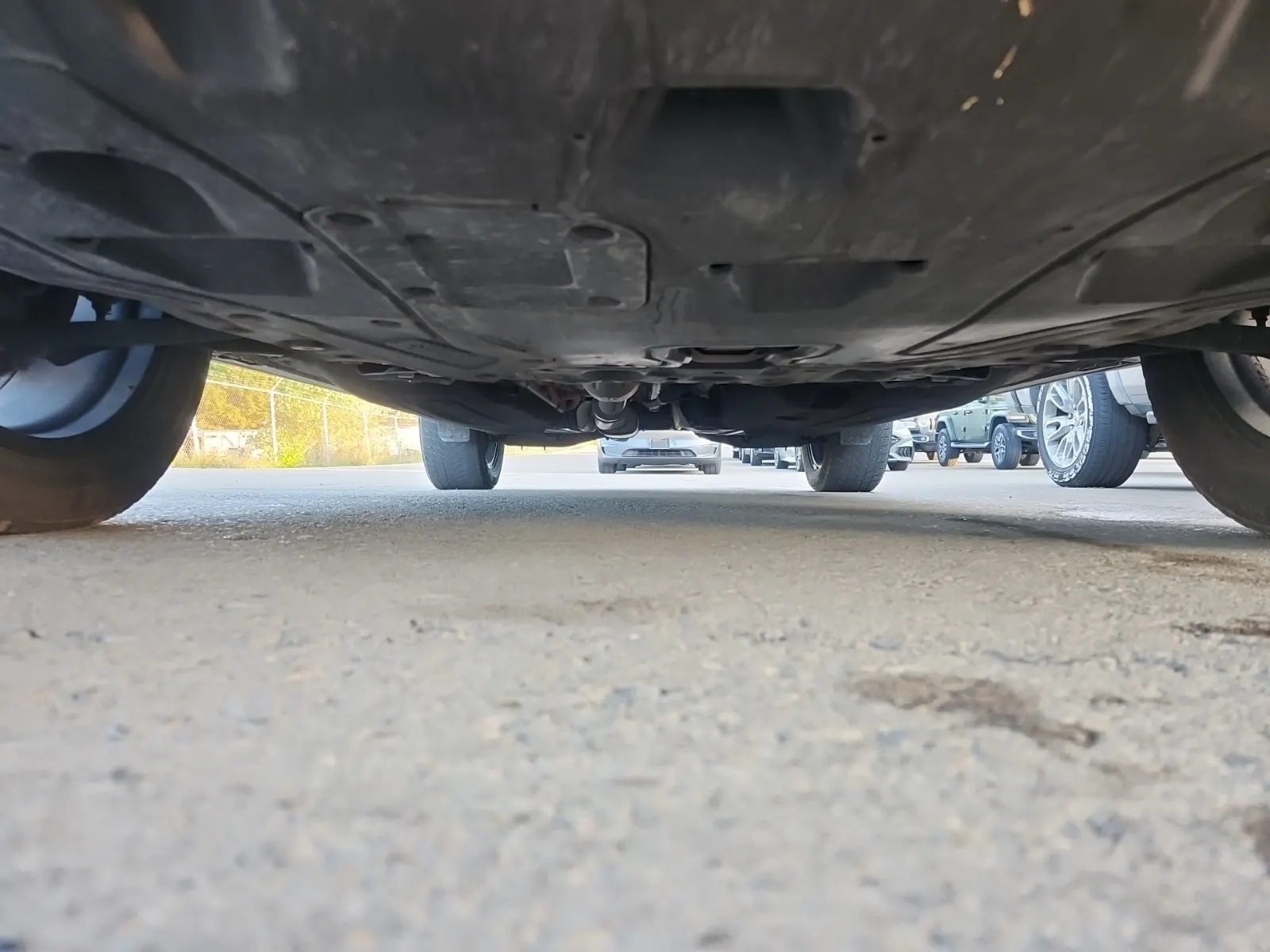 Undercarriage - Front Photo