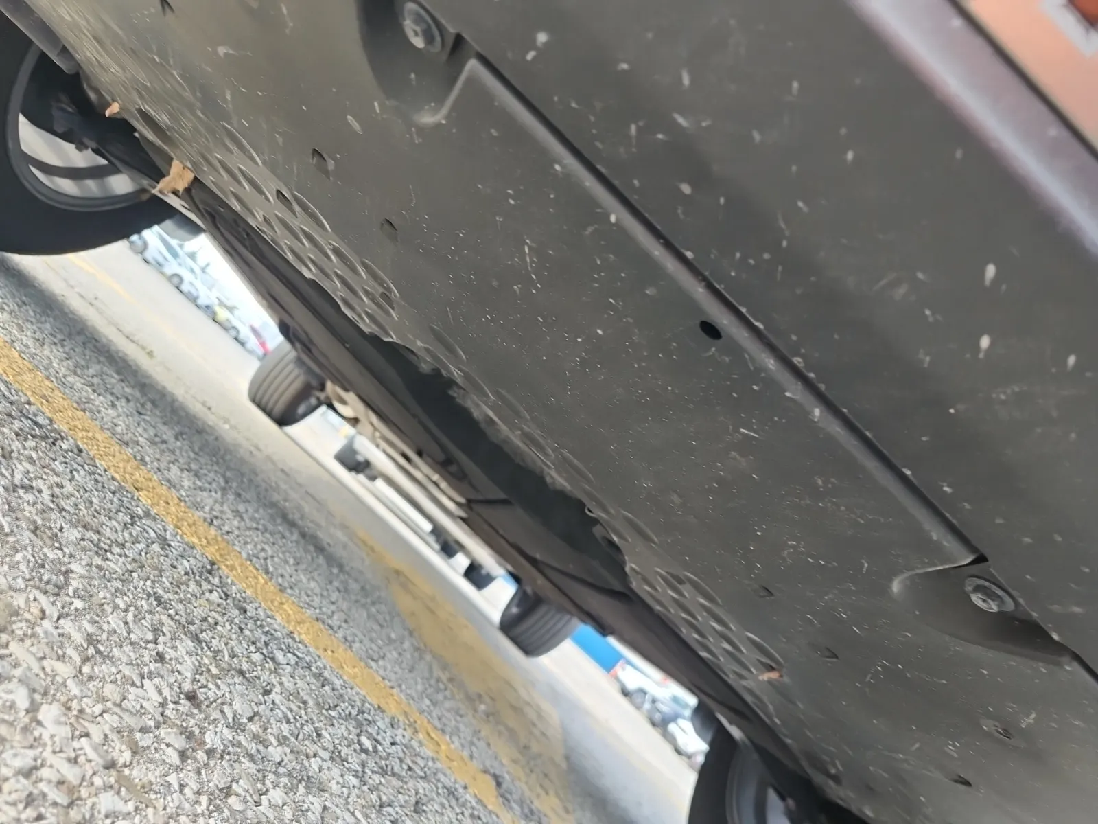Undercarriage - Front Photo