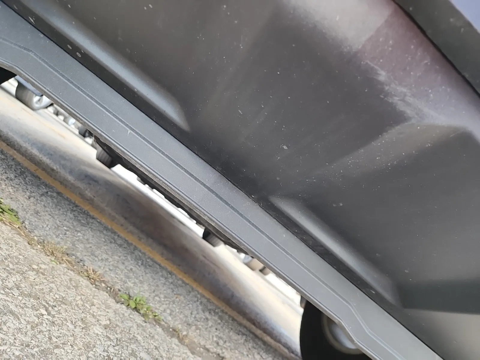 Undercarriage - Front Photo