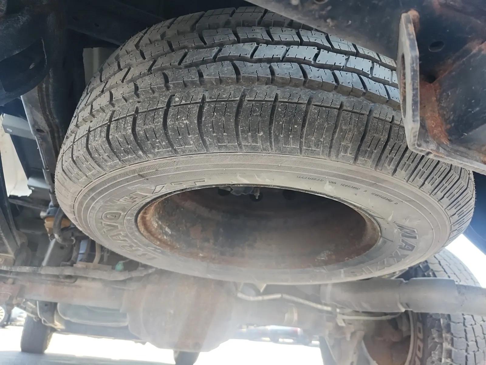 Spare Tire & Wheel Photo