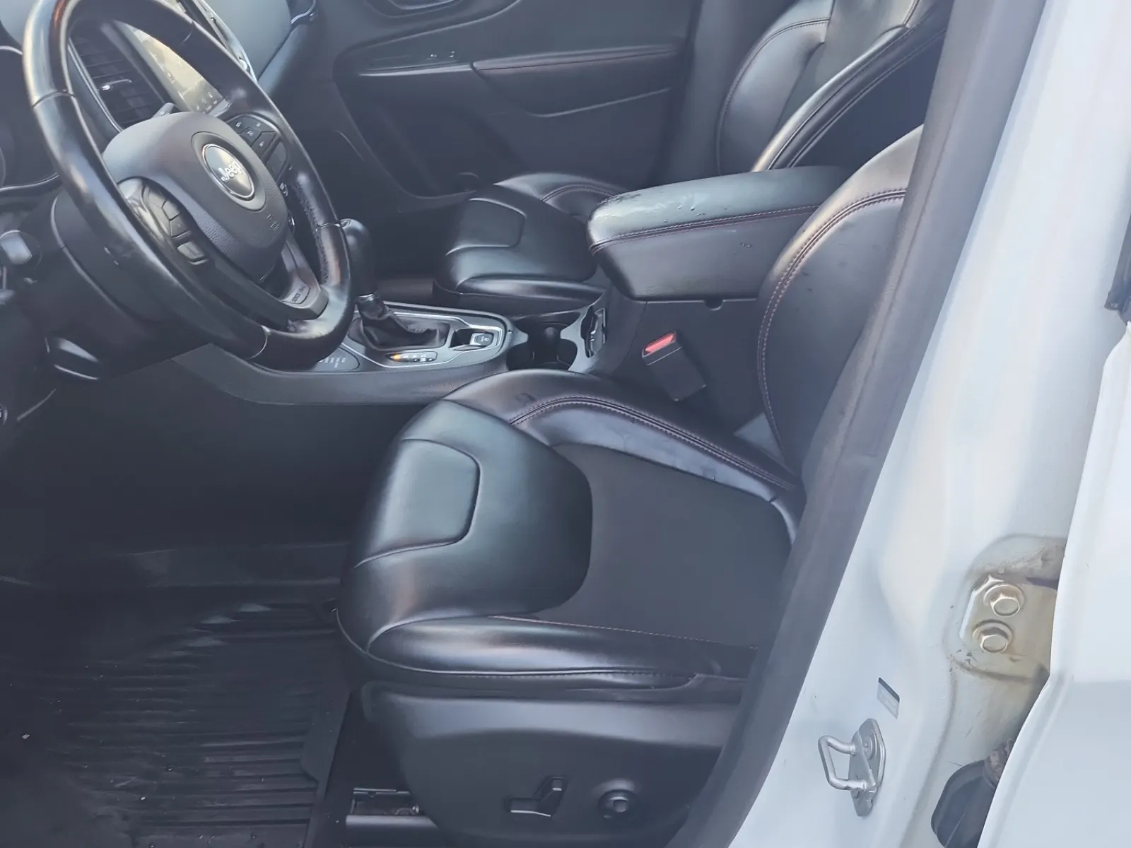 Front Interior Photo