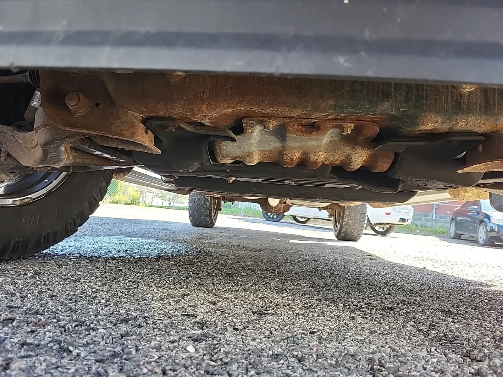 Undercarriage - Front Photo
