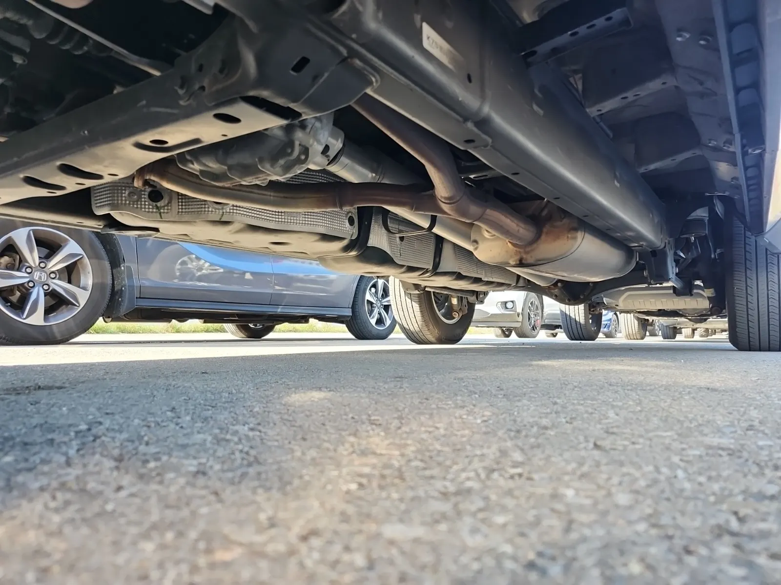 Undercarriage - Driver Photo