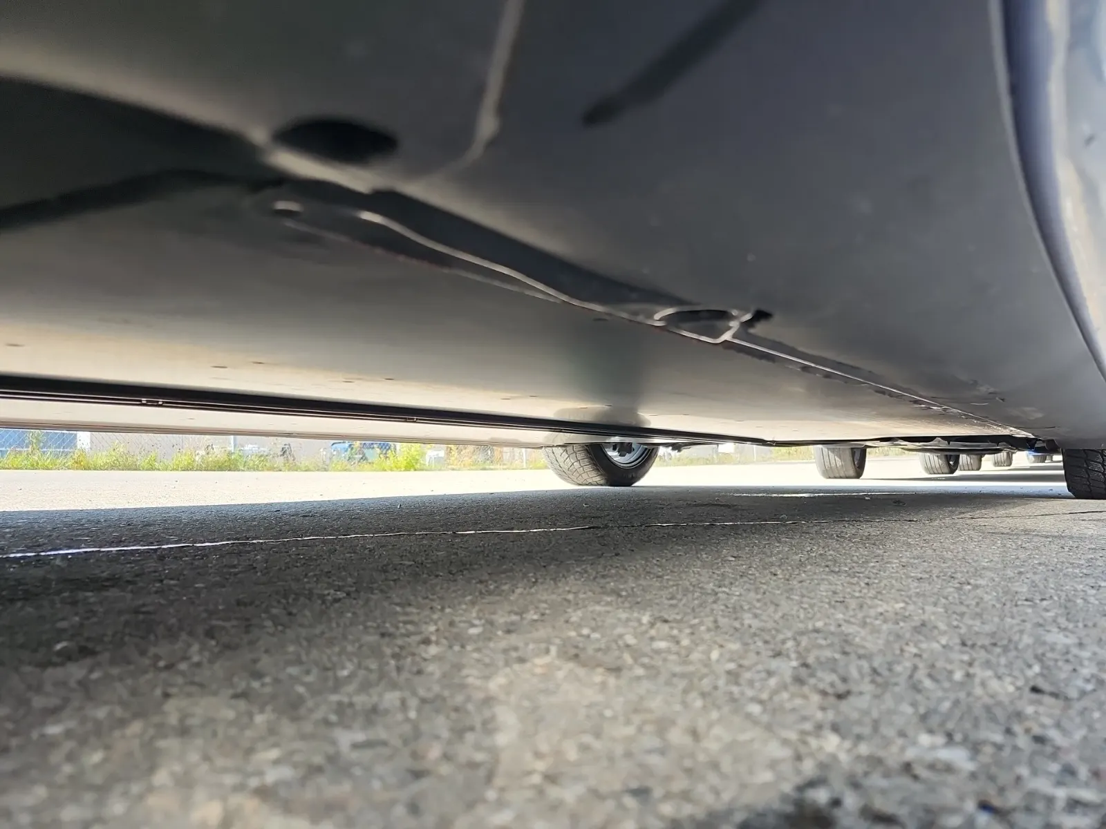 Undercarriage - Driver Photo