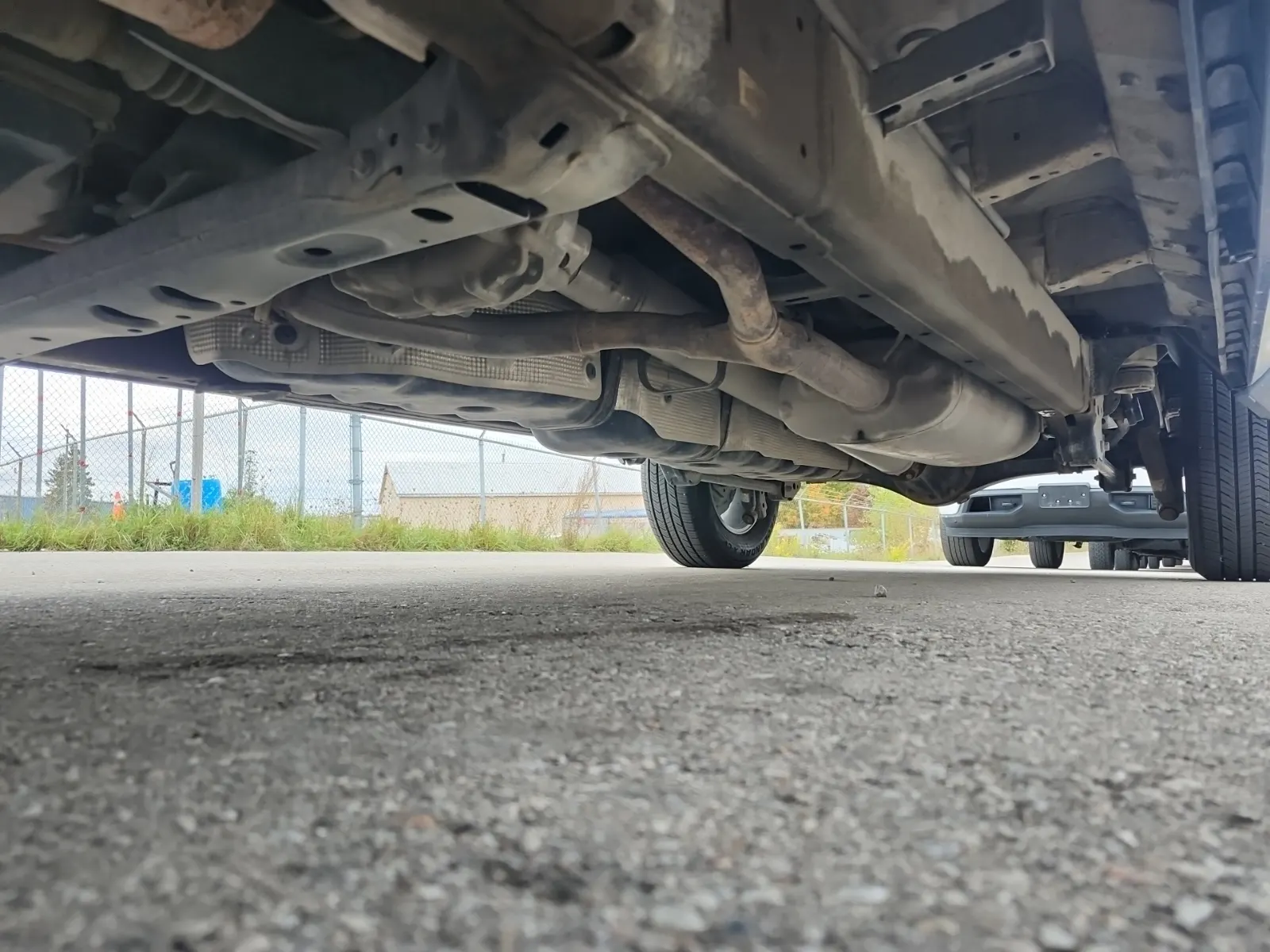 Undercarriage - Driver Photo
