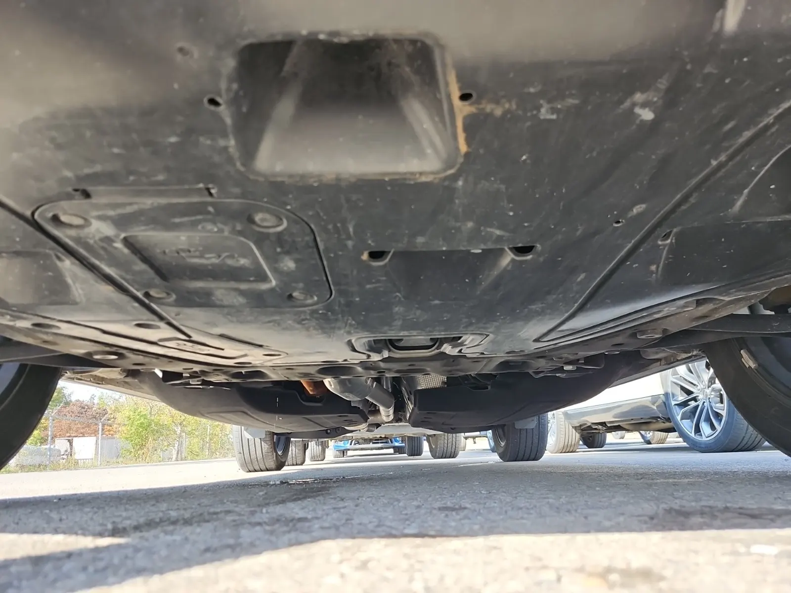 Undercarriage - Front Photo