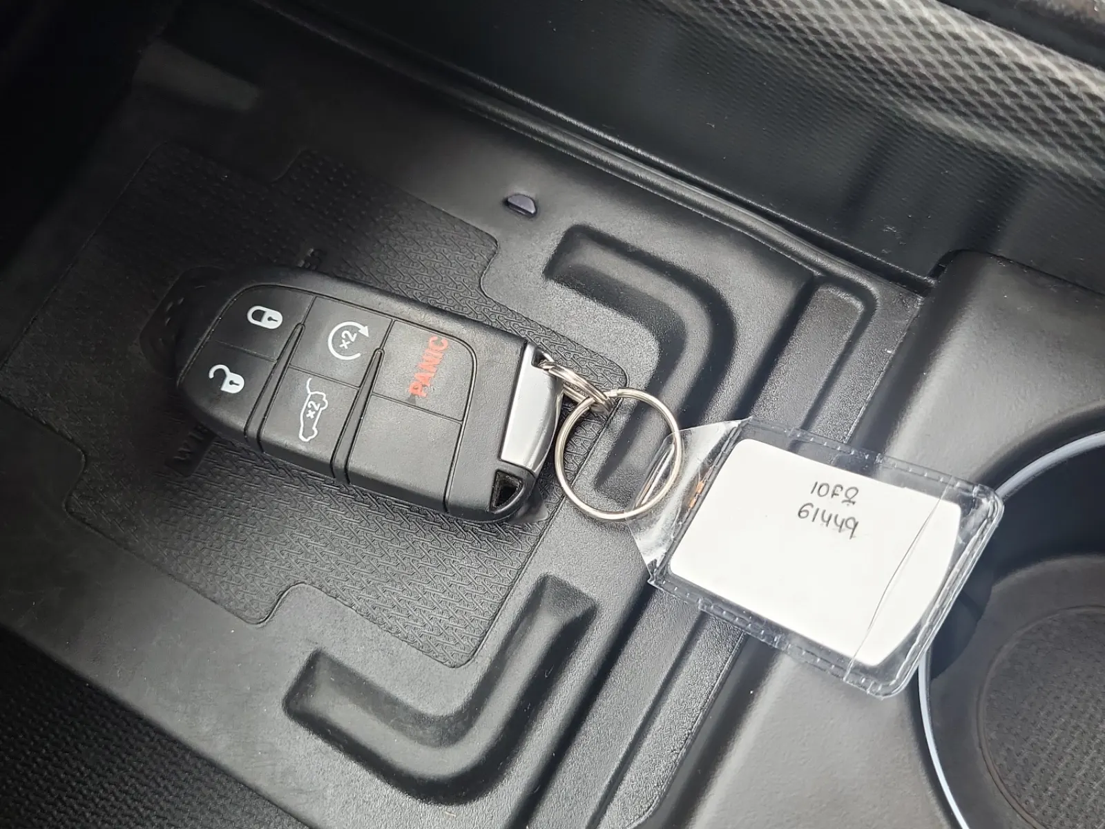 Keys/Fobs/Manual Photo