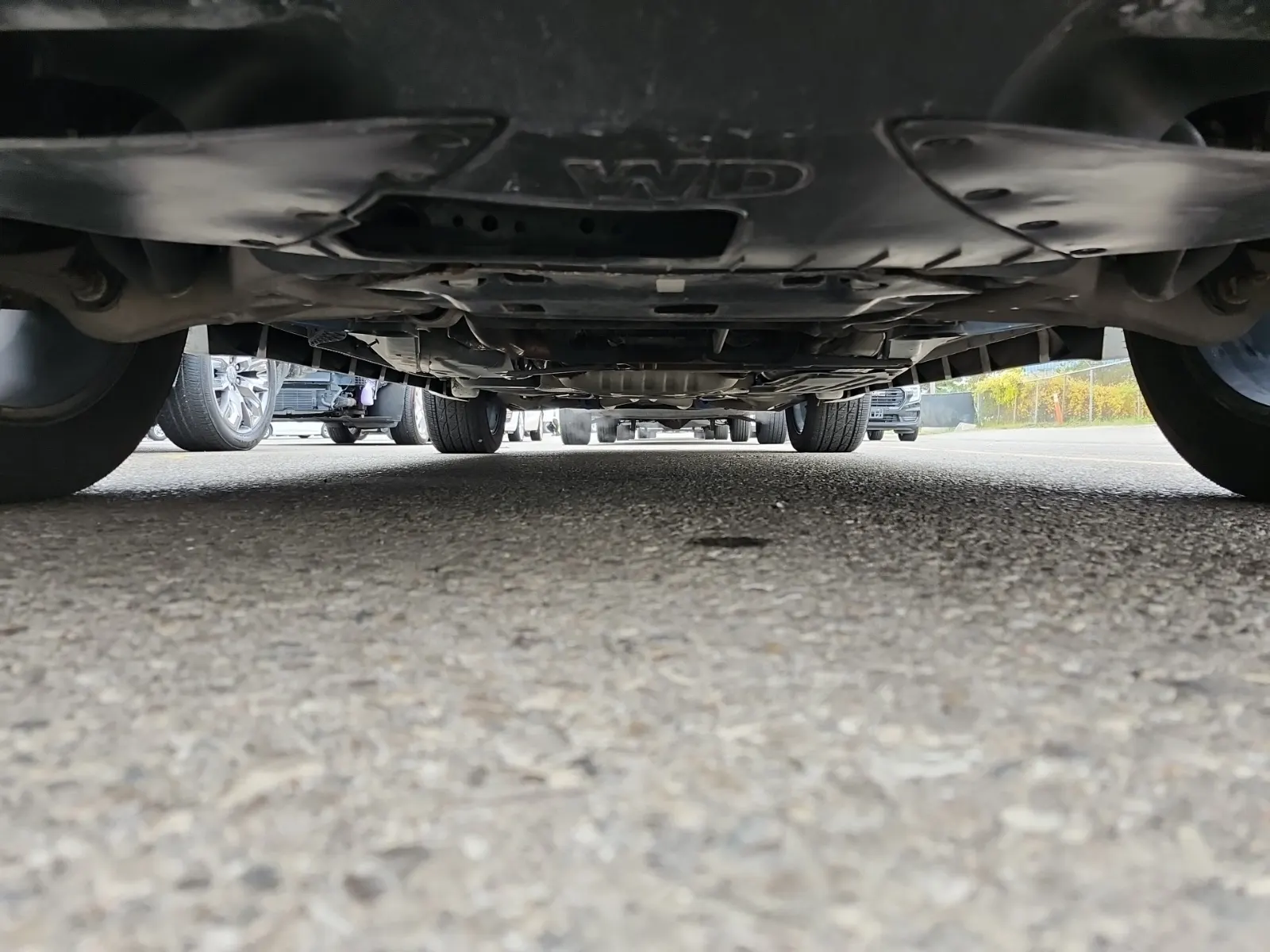 Undercarriage - Front Photo