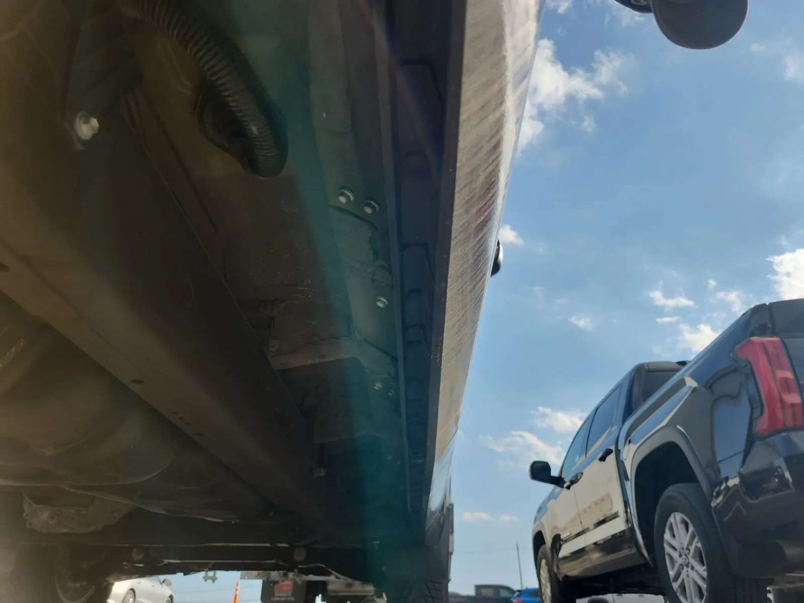 Undercarriage - Passenger Photo