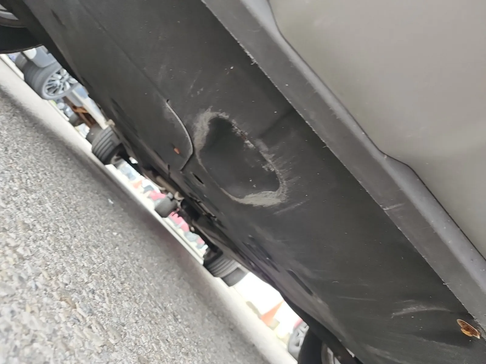Undercarriage - Front Photo