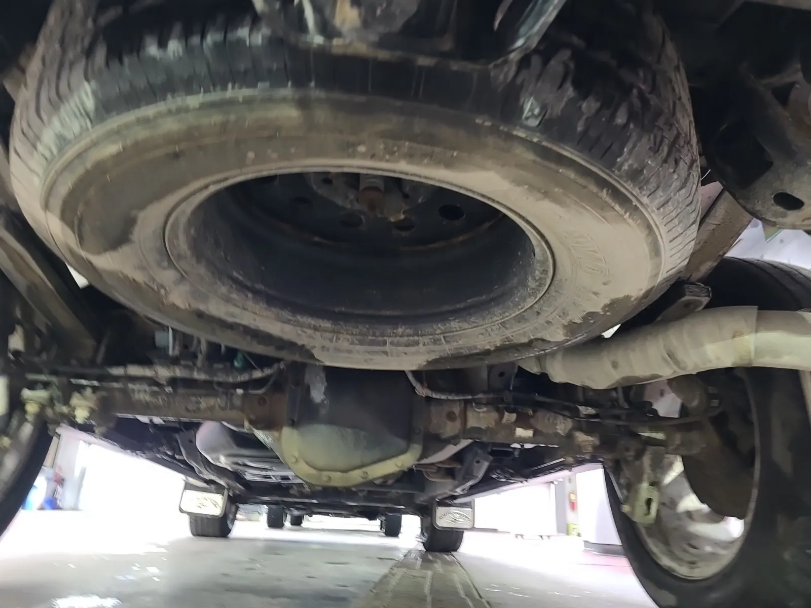 Spare Tire & Wheel Photo