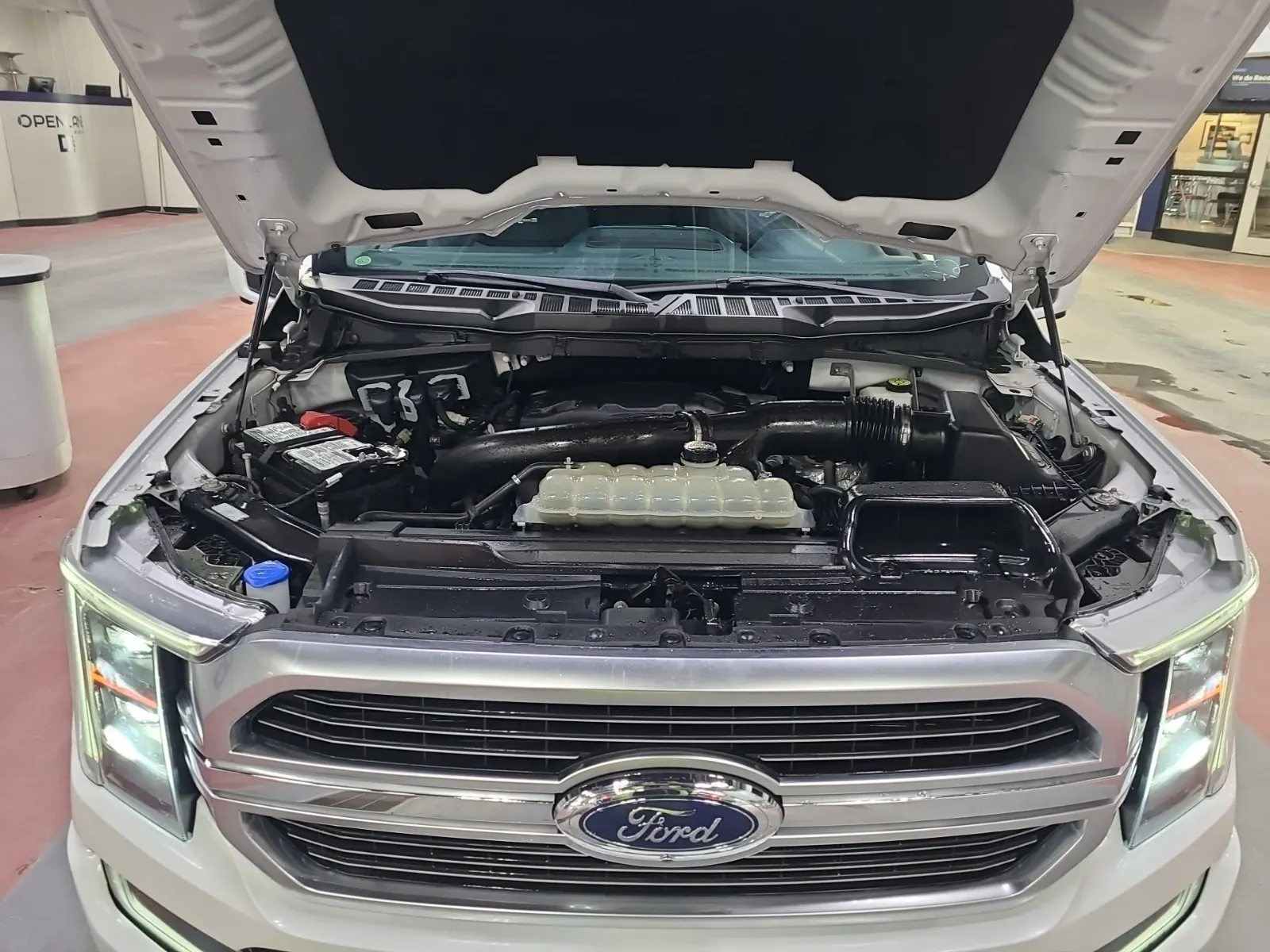 Engine Photo