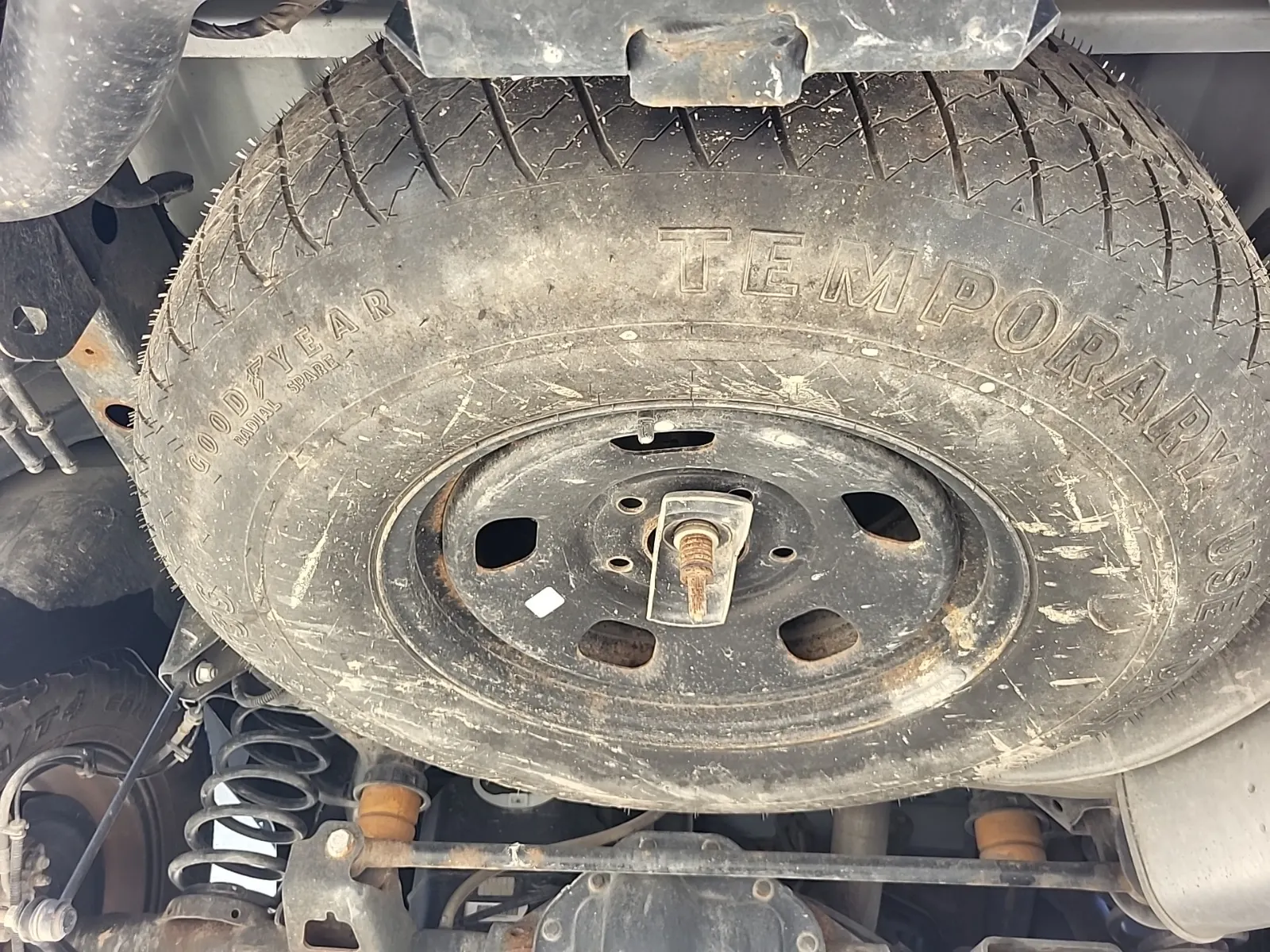 Spare Tire & Wheel Photo