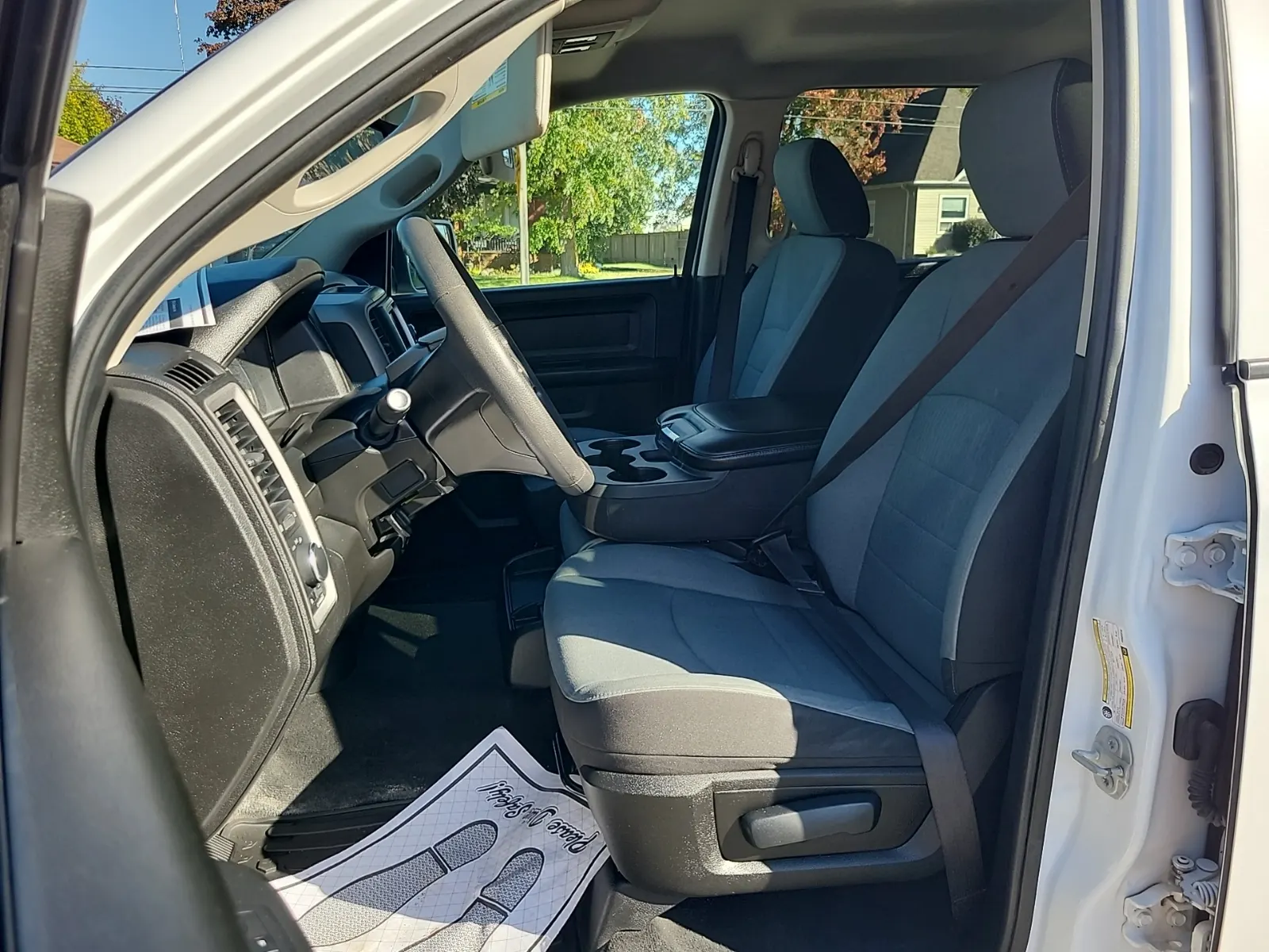 Front Interior Photo