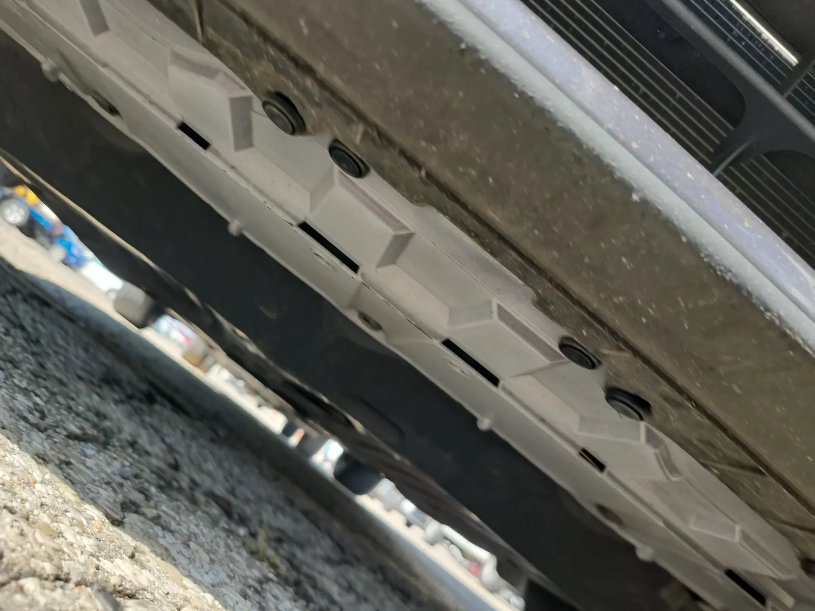 Undercarriage - Front Photo