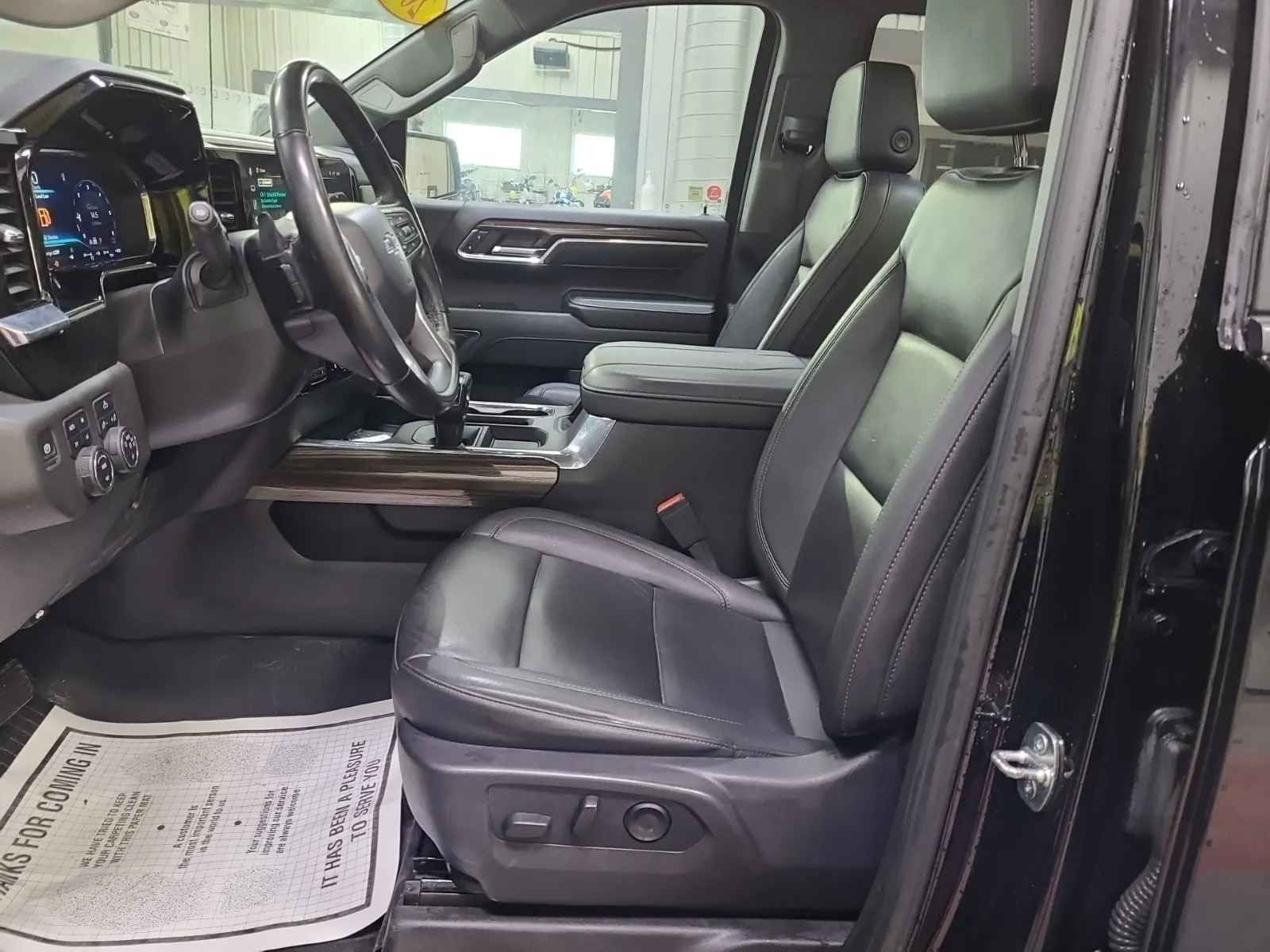 Front Interior Photo