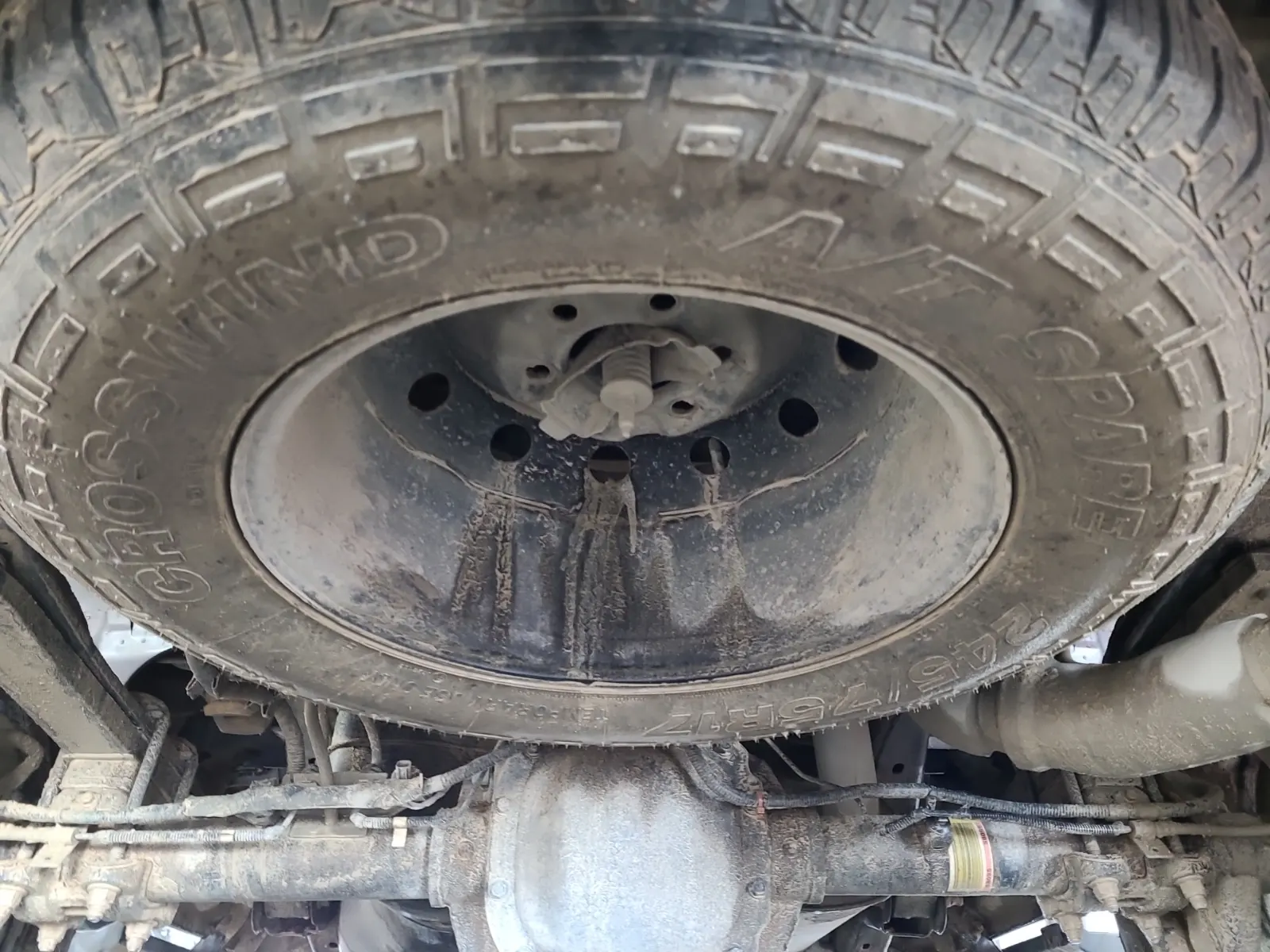 Spare Tire & Wheel Photo
