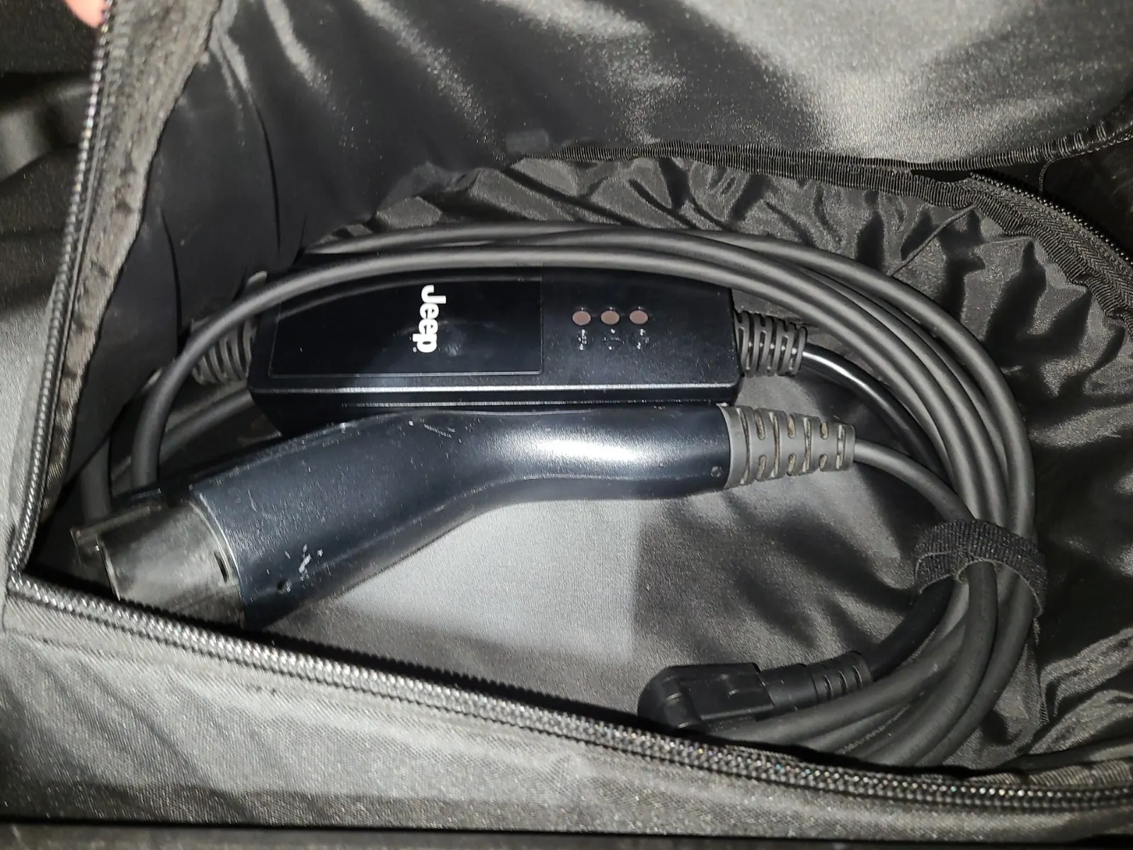 Charging Cable Photo