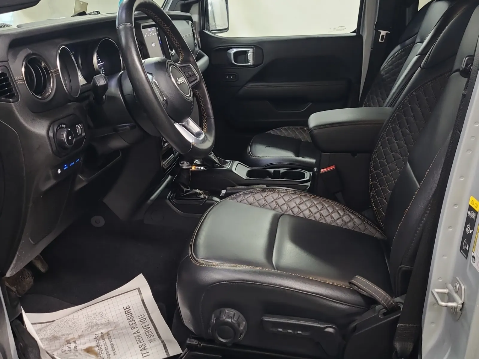 Front Interior Photo