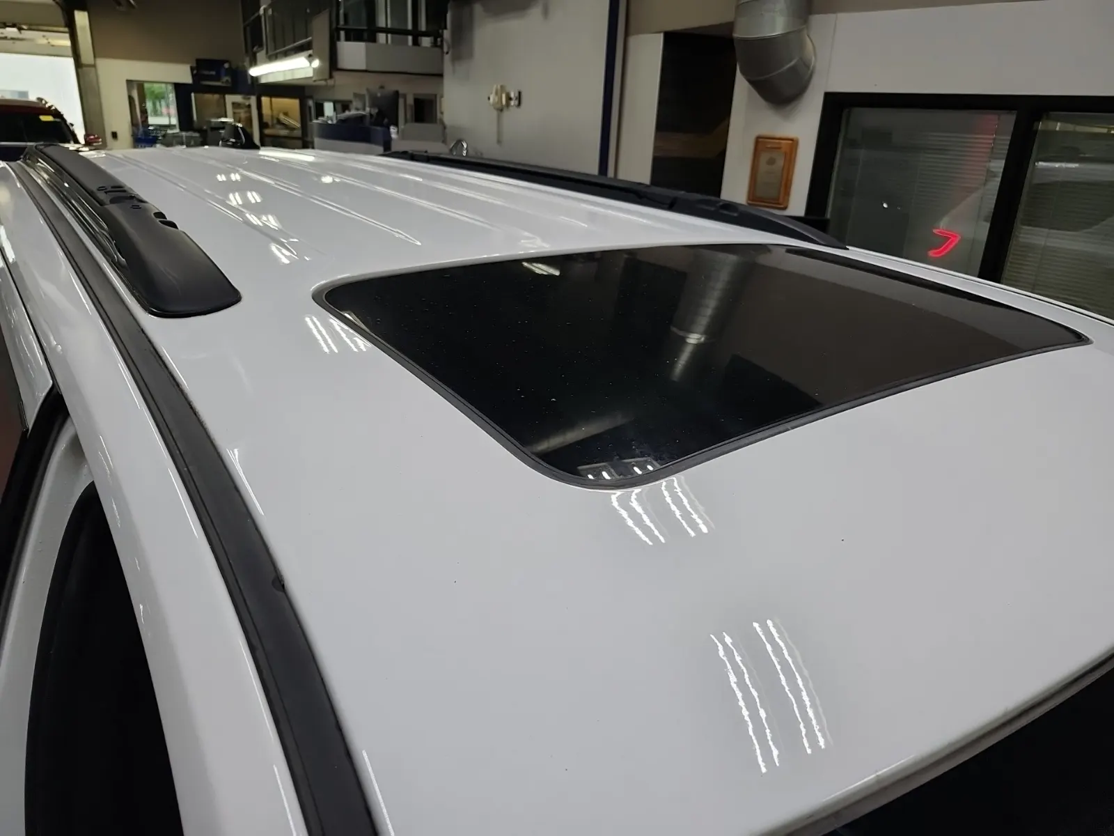 Exterior Roof Photo