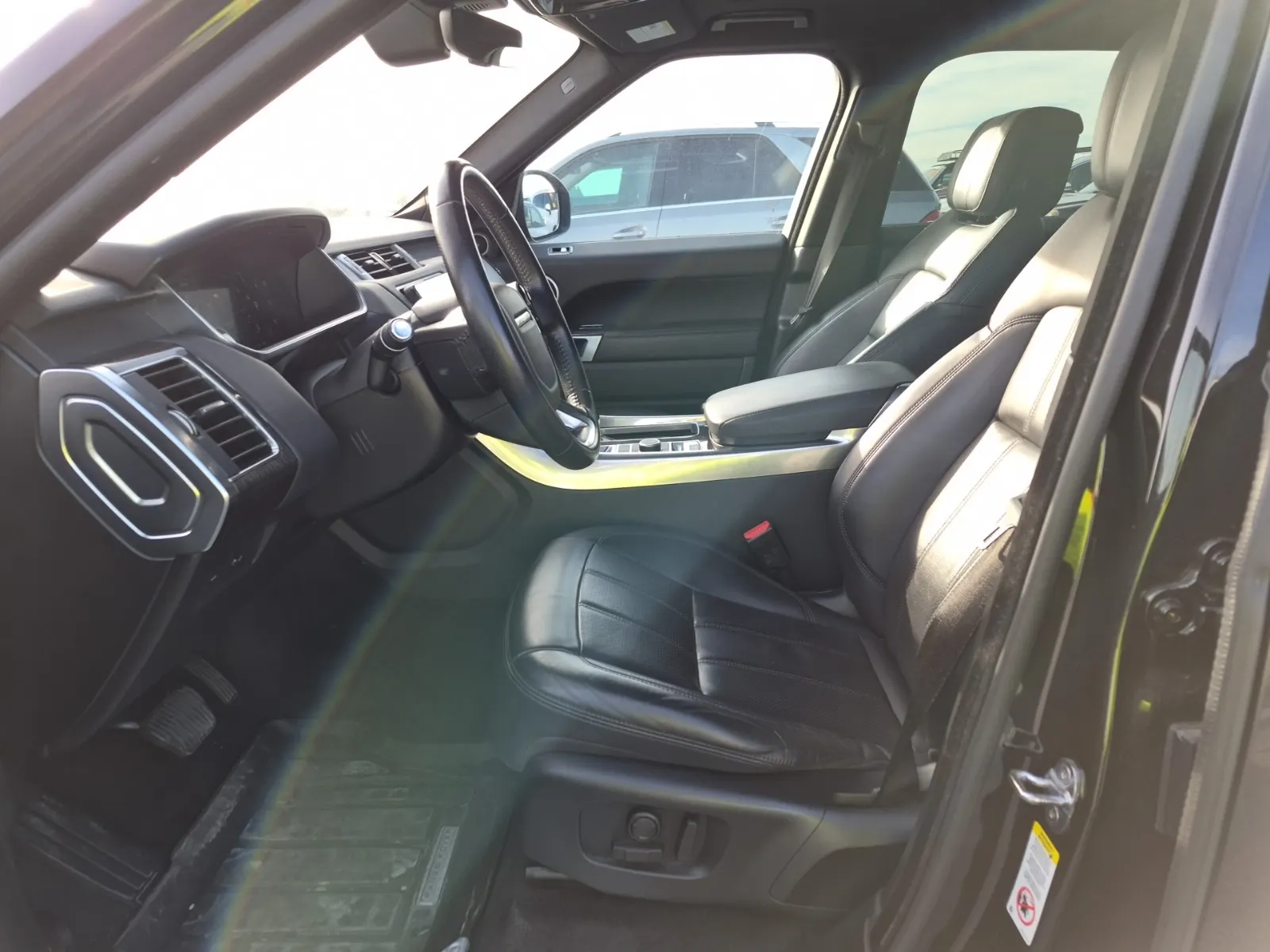 Front Interior Photo
