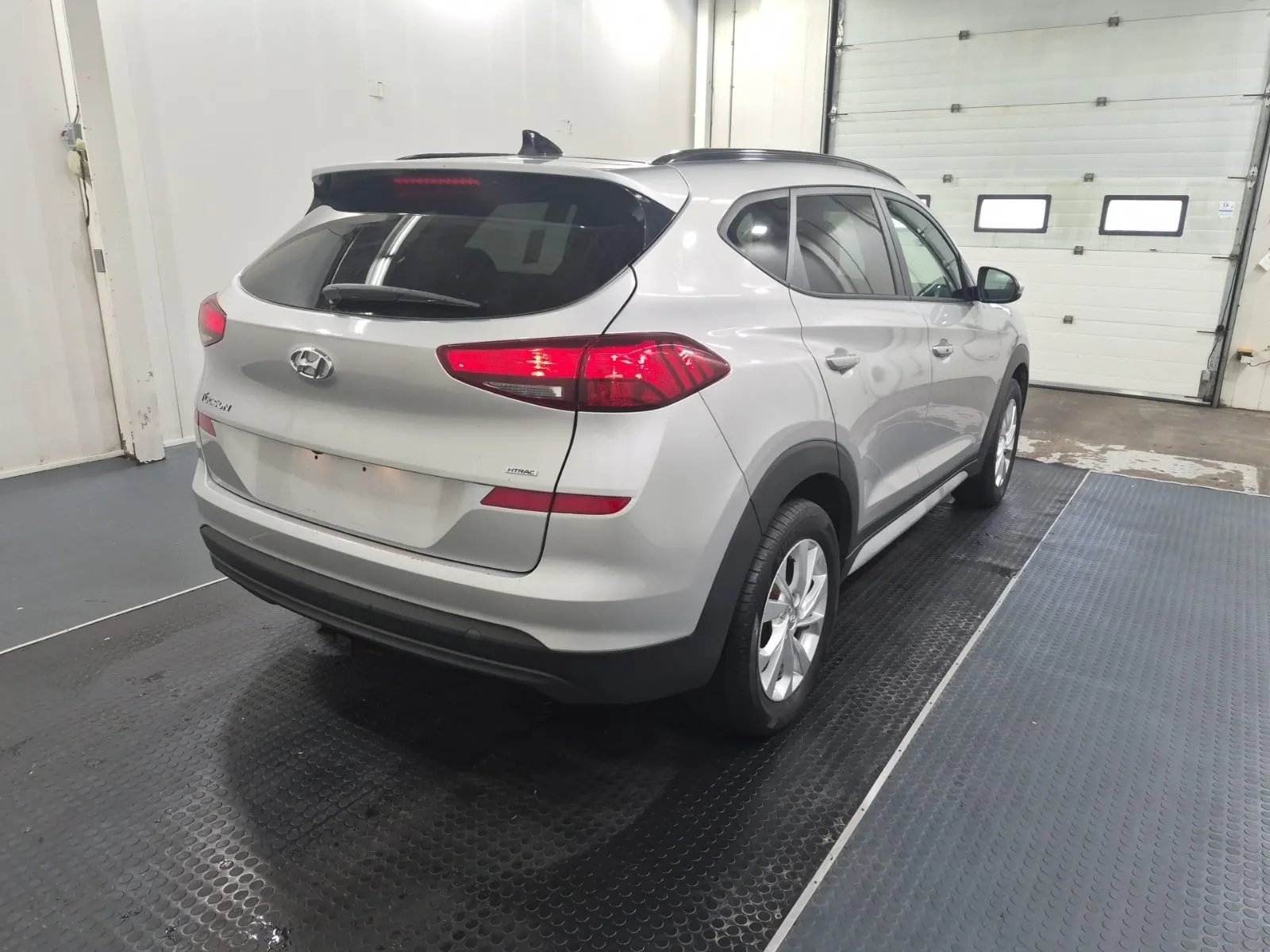 Passenger Rear 3/4 Photo