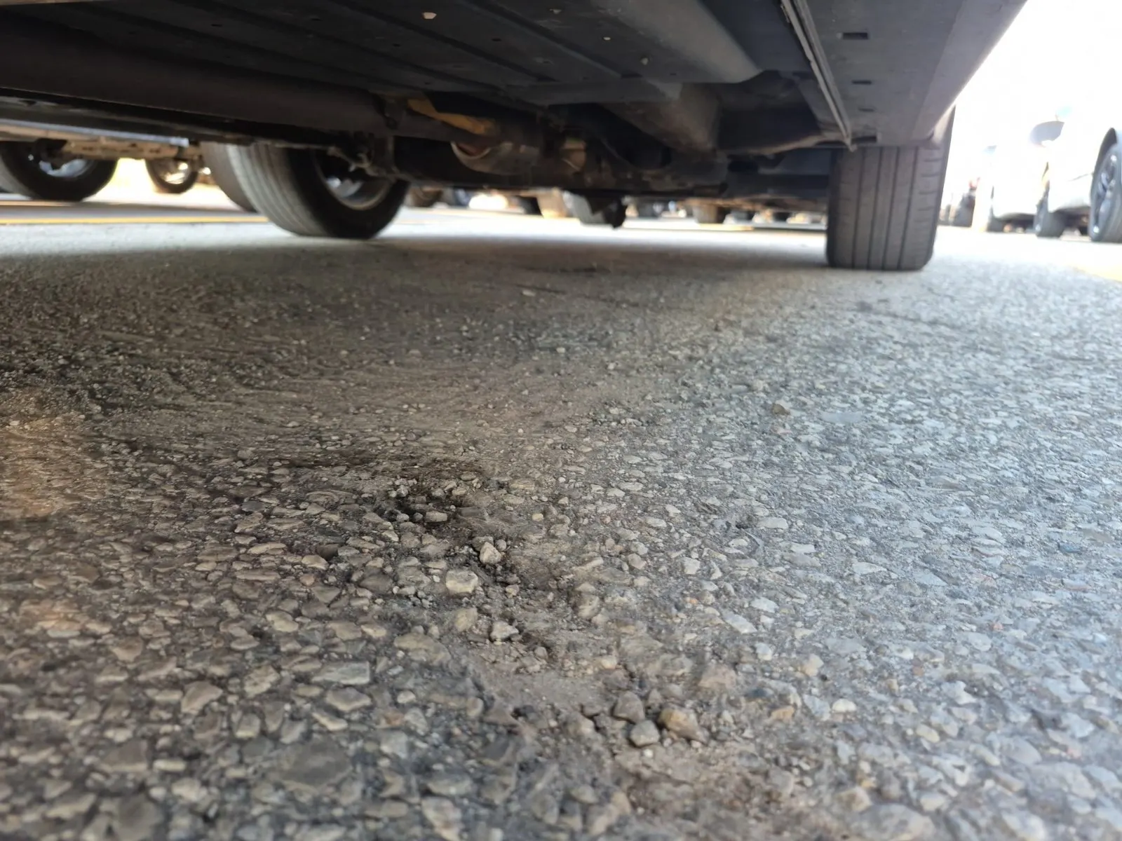 Undercarriage - Passenger Photo