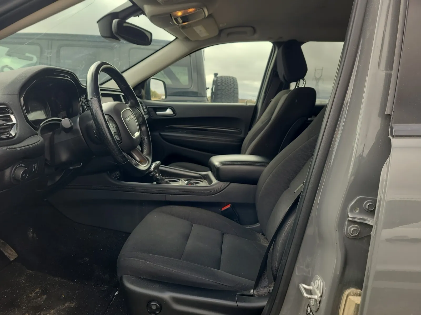 Front Interior Photo