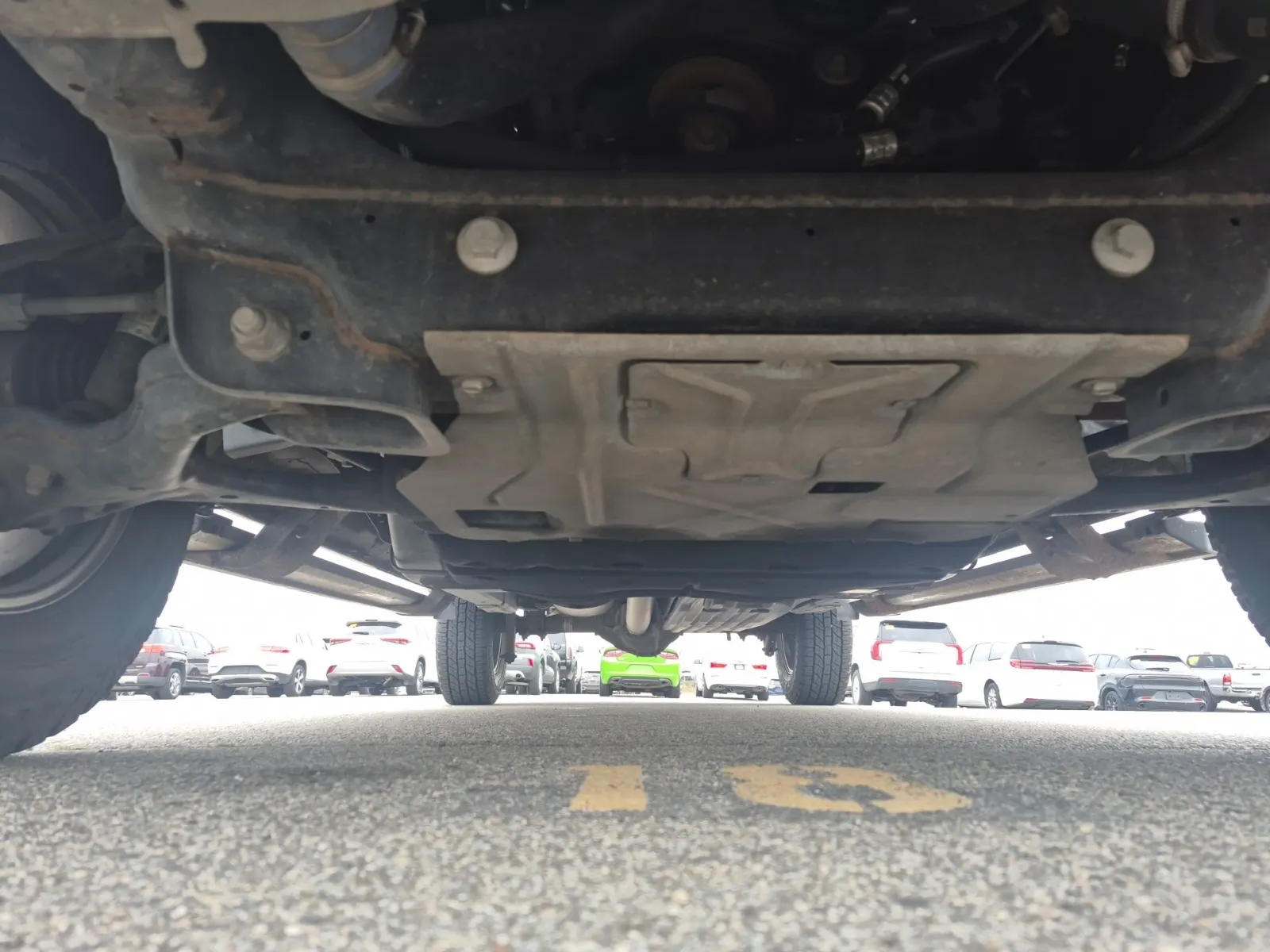 Undercarriage - Front Photo