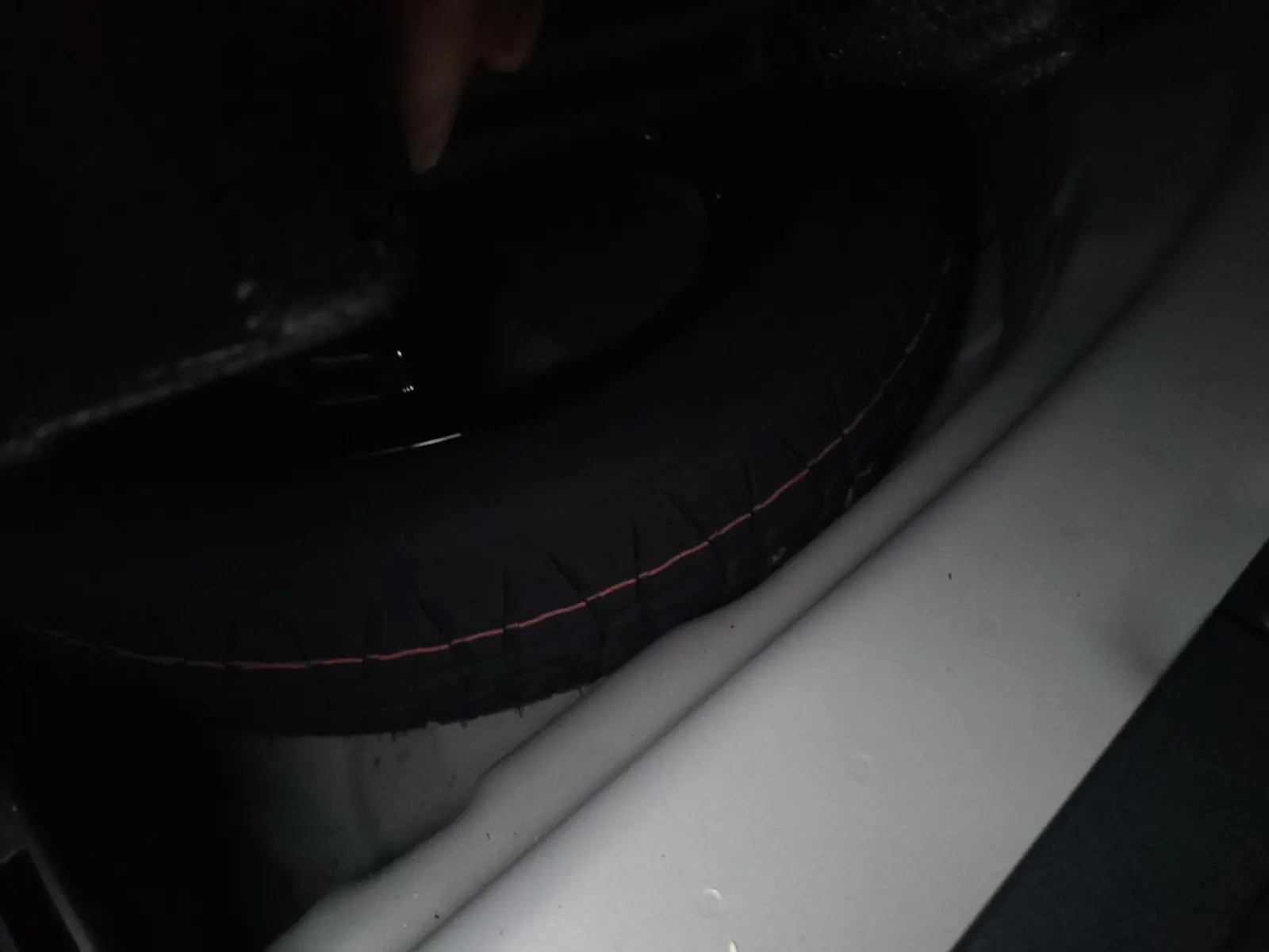 Spare Tire & Wheel Photo