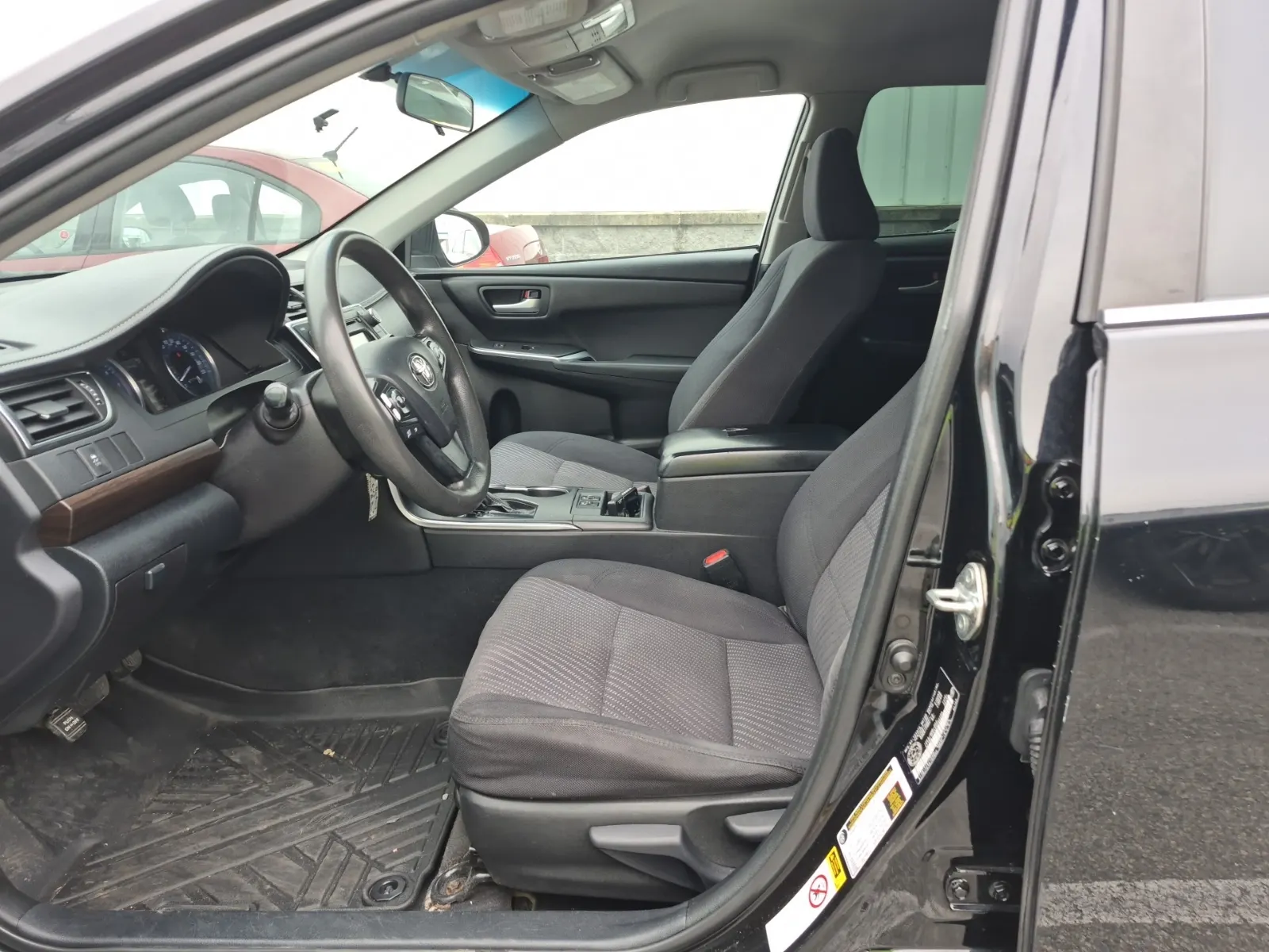 Front Interior Photo