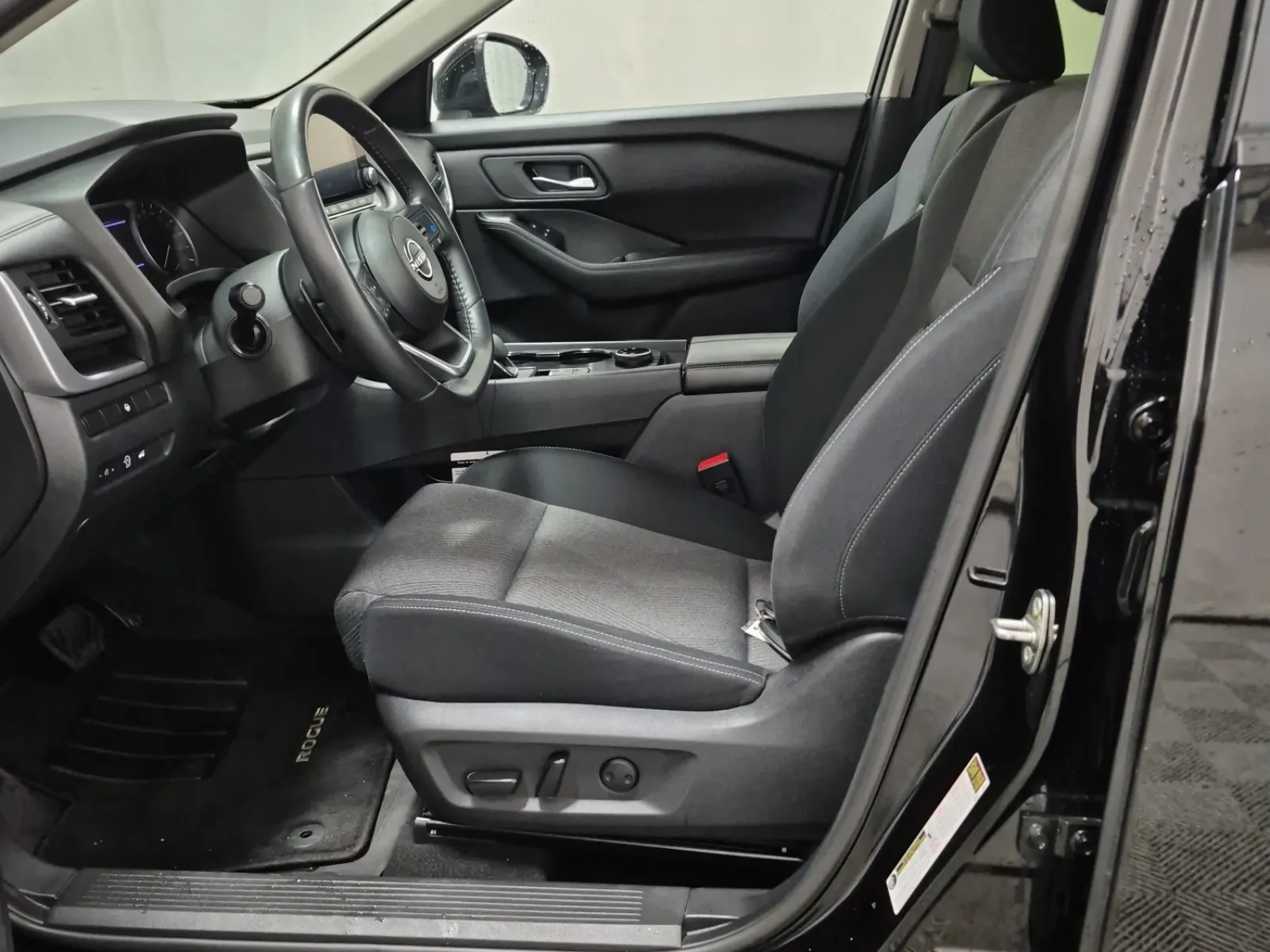 Front Interior Photo