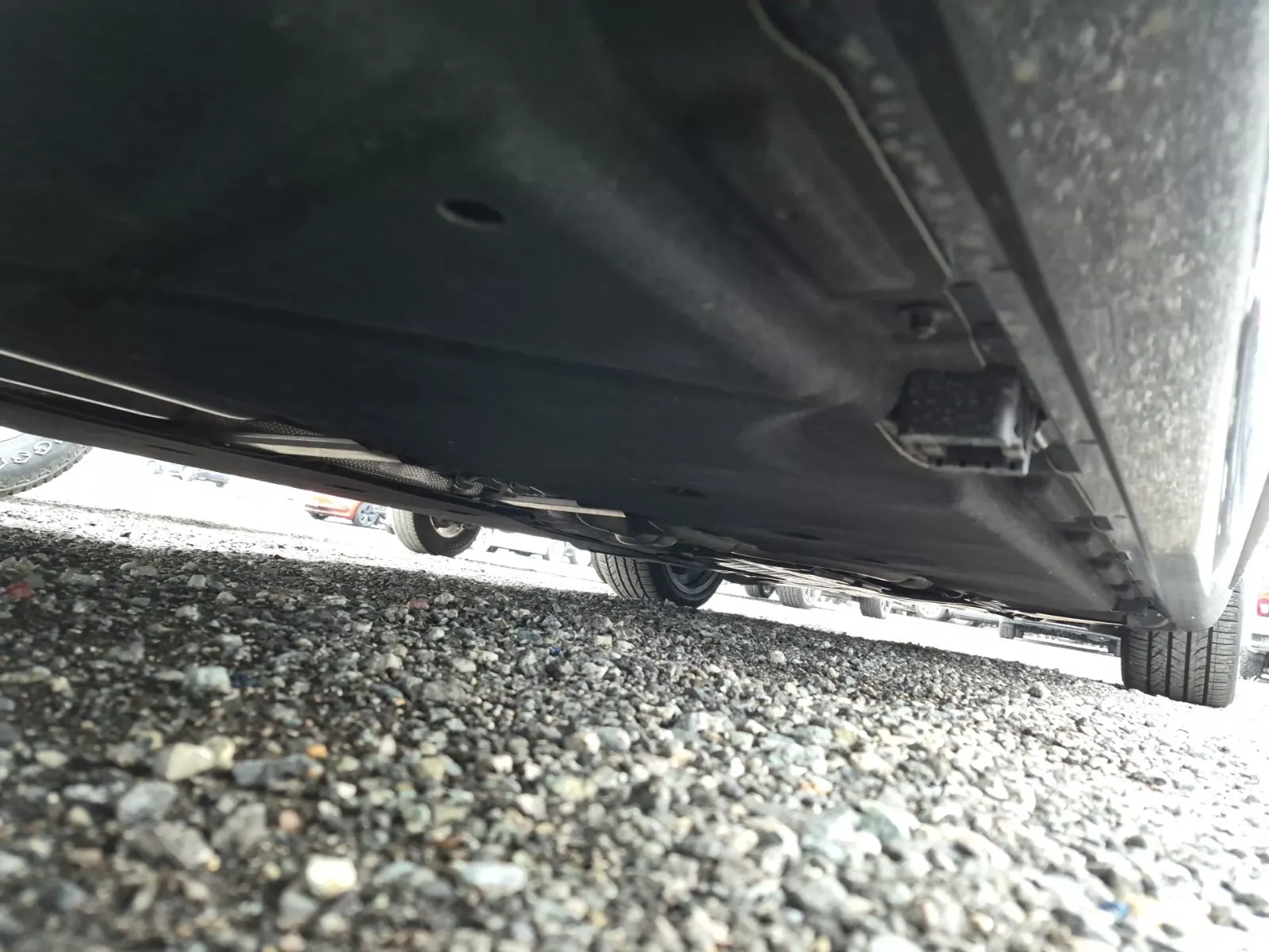 Undercarriage - Passenger Photo