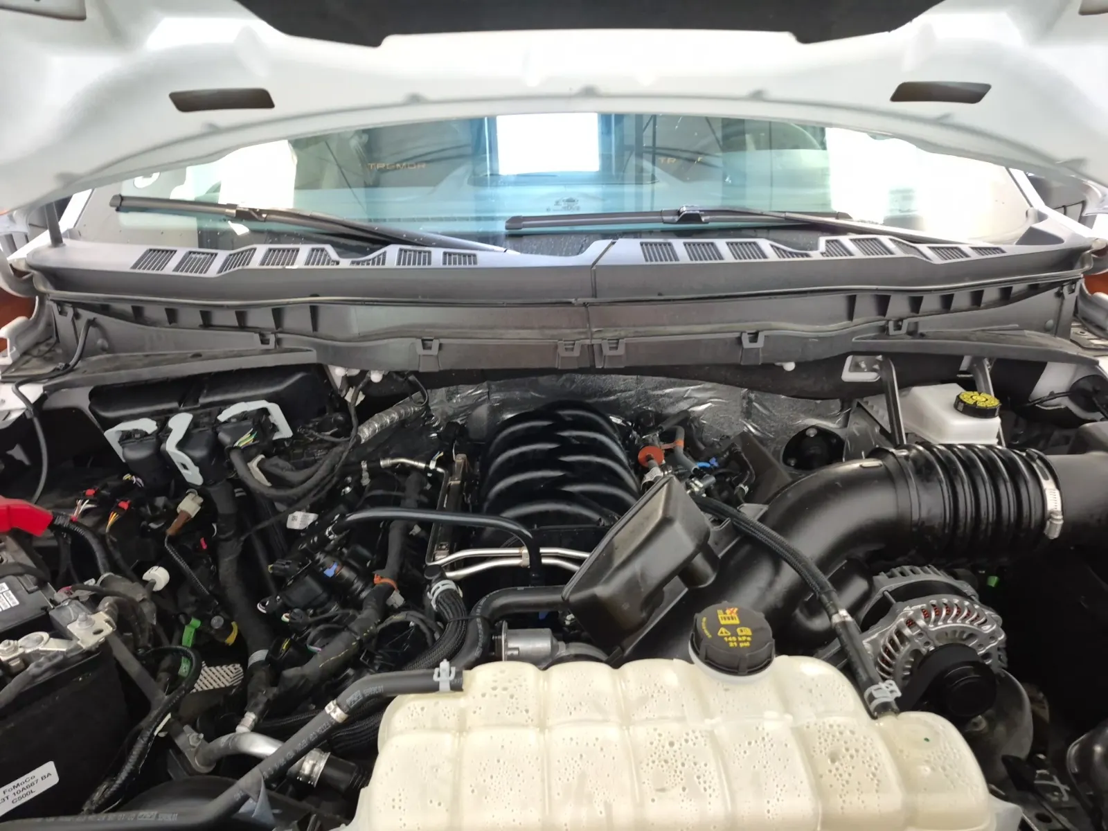 Engine Photo