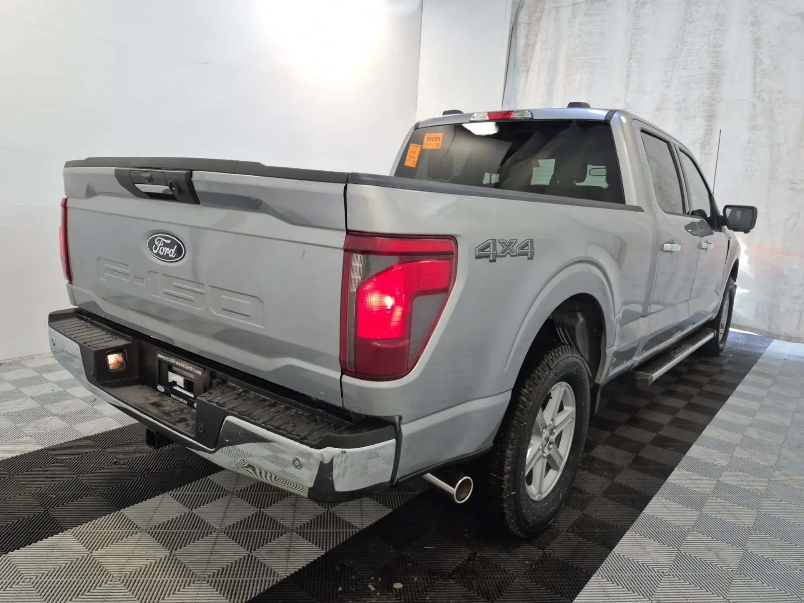 Passenger Rear 3/4 Photo